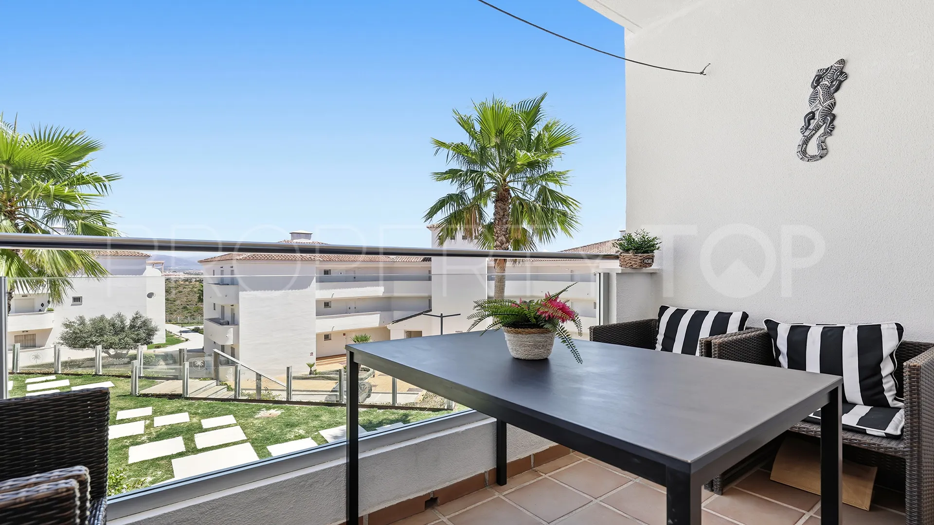 Se vende apartamento con 3 dormitorios en Martagina