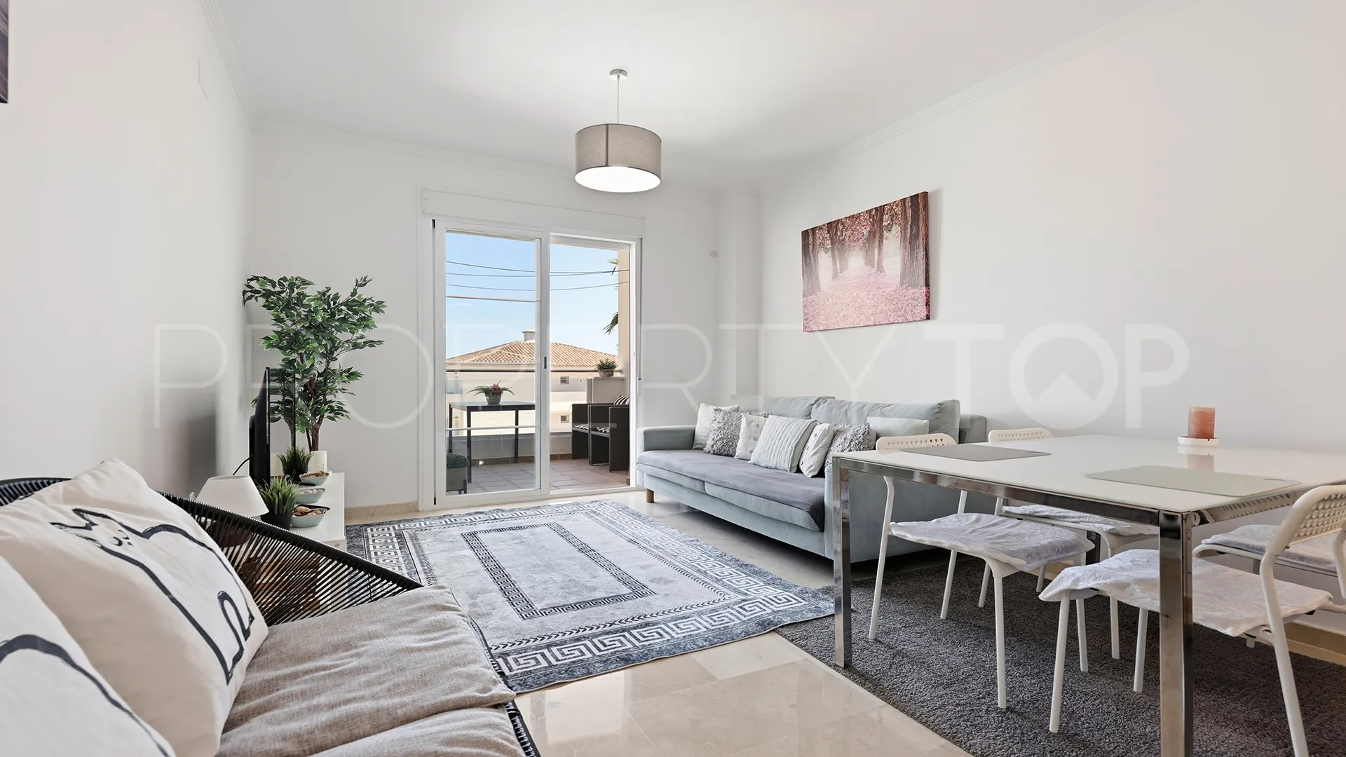 Se vende apartamento con 3 dormitorios en Martagina