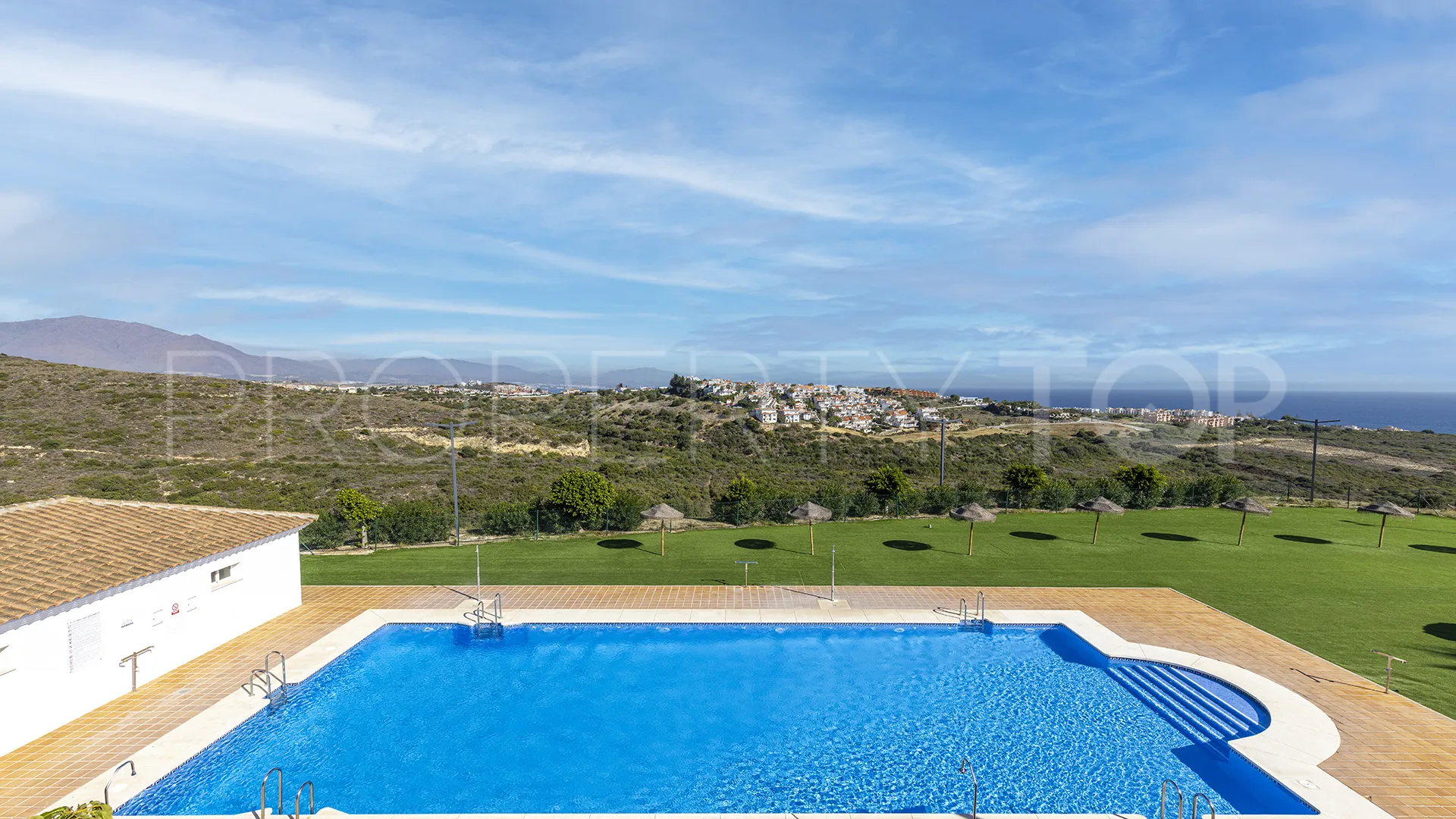 Se vende apartamento con 3 dormitorios en Martagina