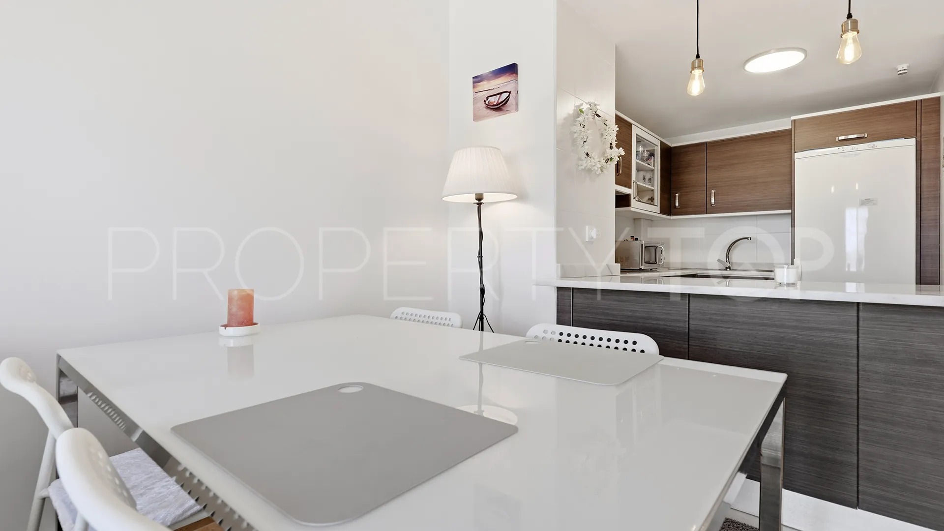 Se vende apartamento con 3 dormitorios en Martagina