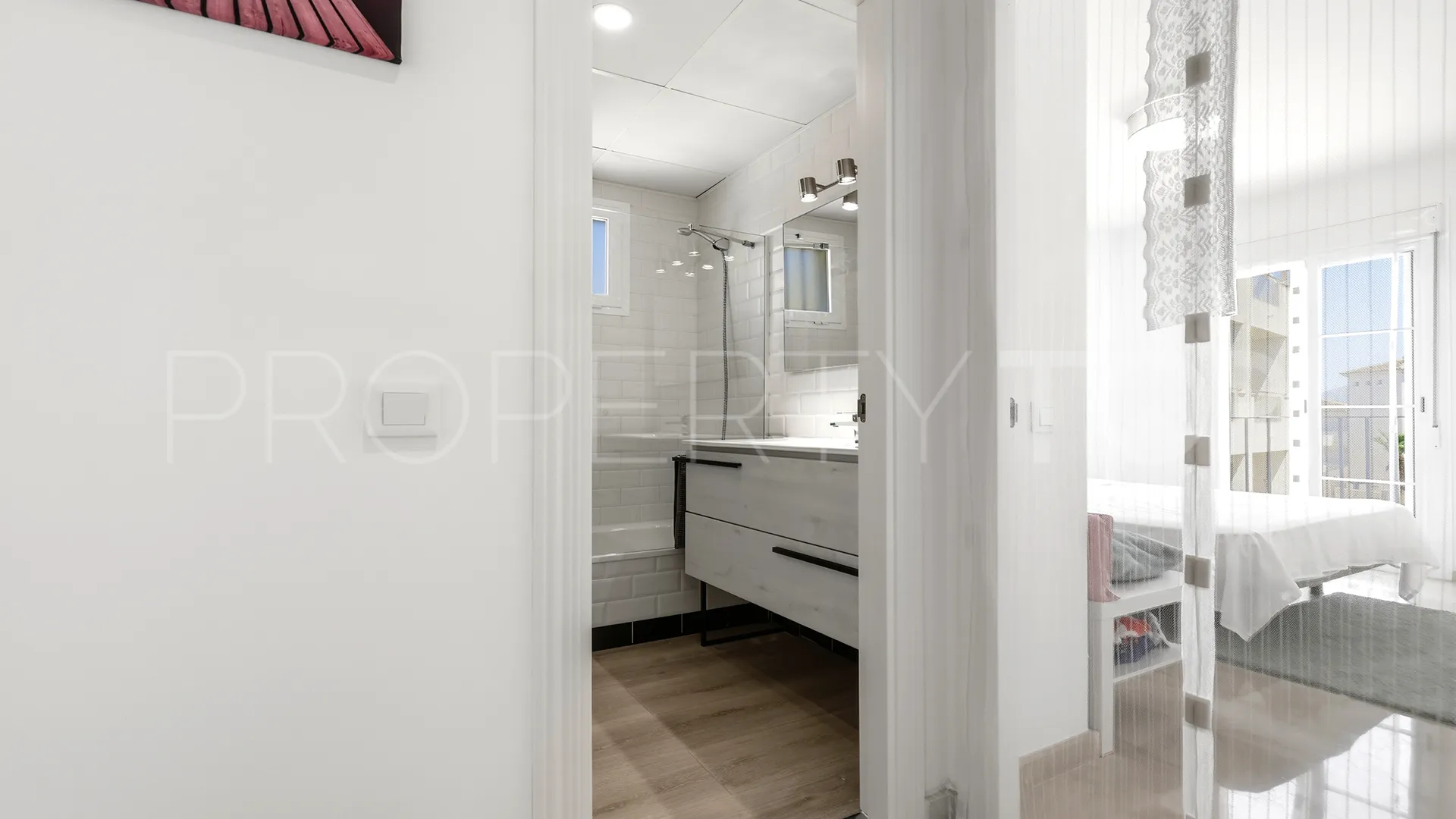 Se vende apartamento con 3 dormitorios en Martagina