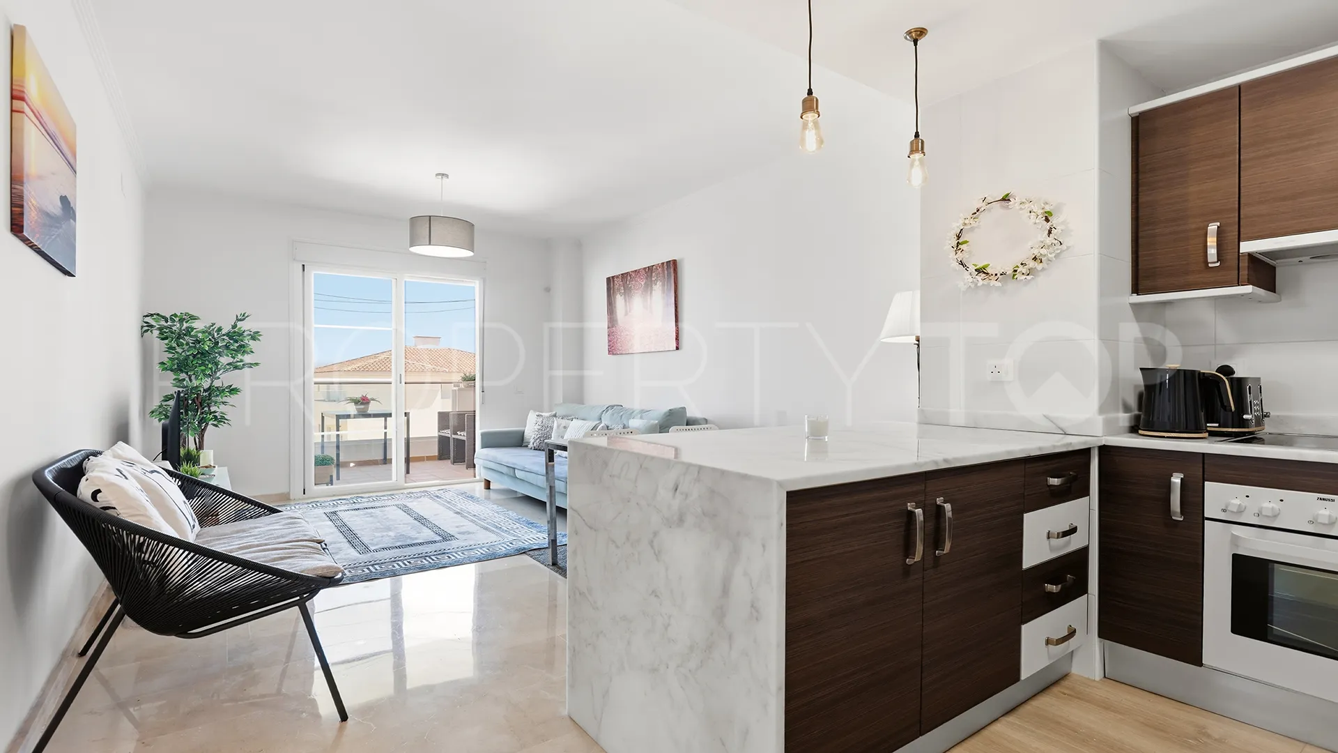 Se vende apartamento con 3 dormitorios en Martagina