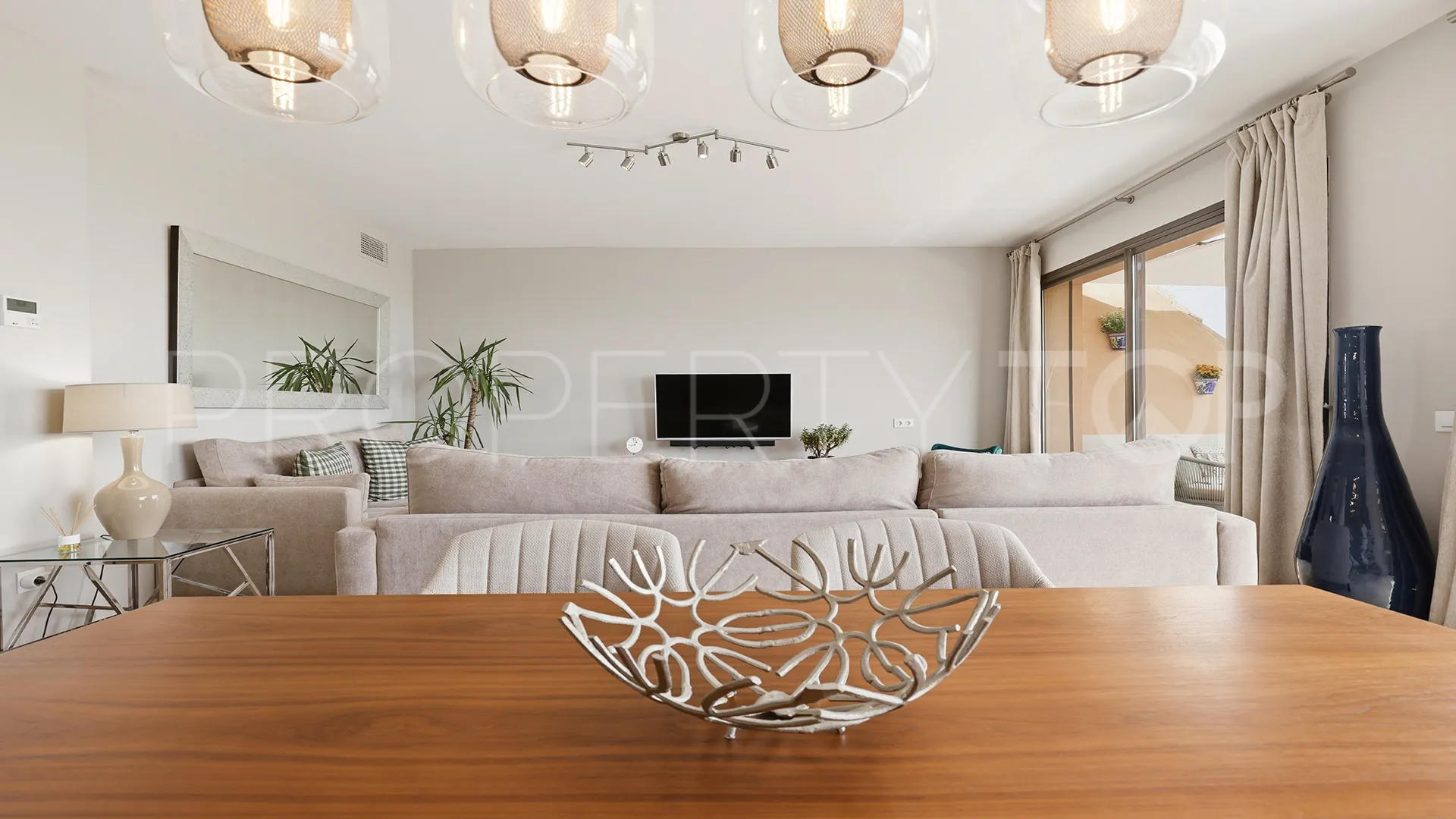 For sale Duquesa Village penthouse