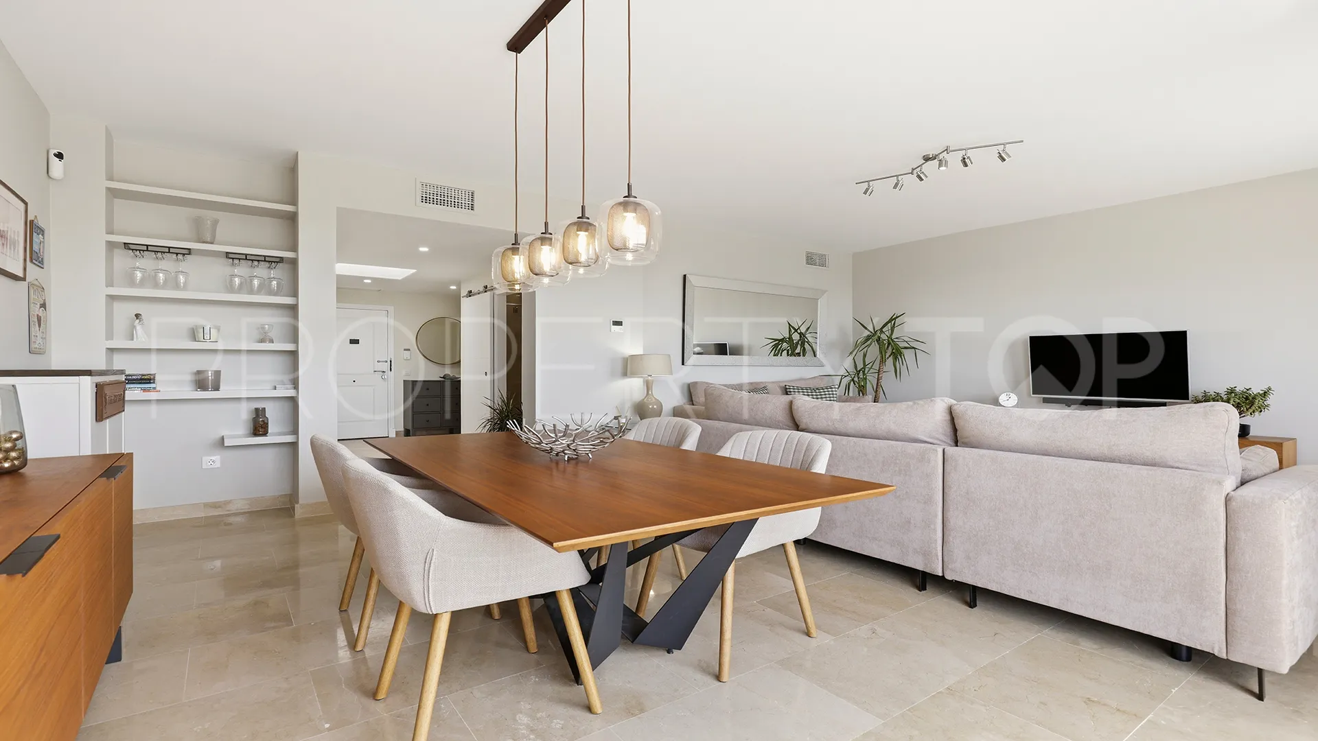 For sale Duquesa Village penthouse