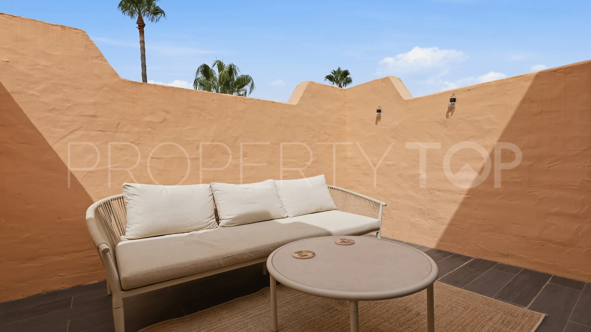 For sale Duquesa Village penthouse