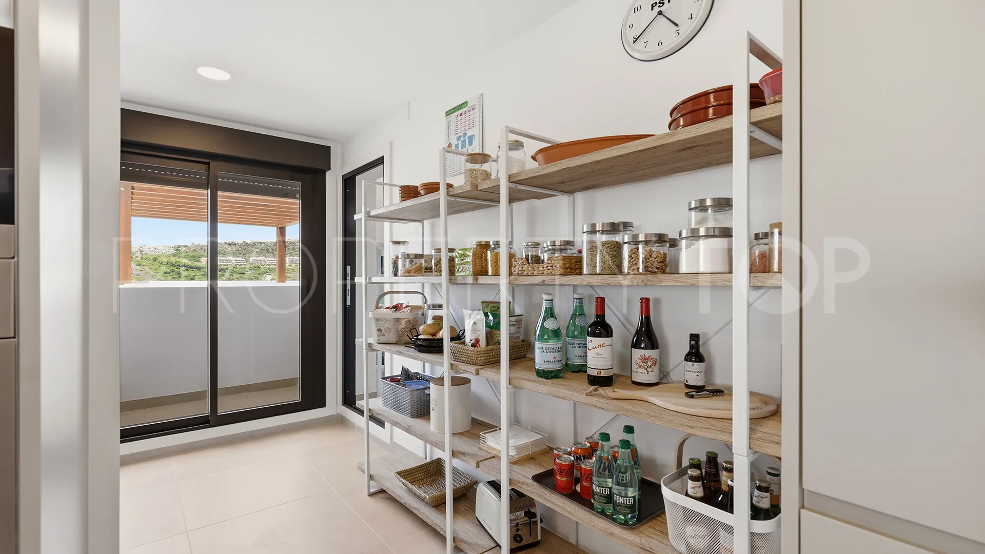 For sale penthouse with 3 bedrooms in Casares Golf