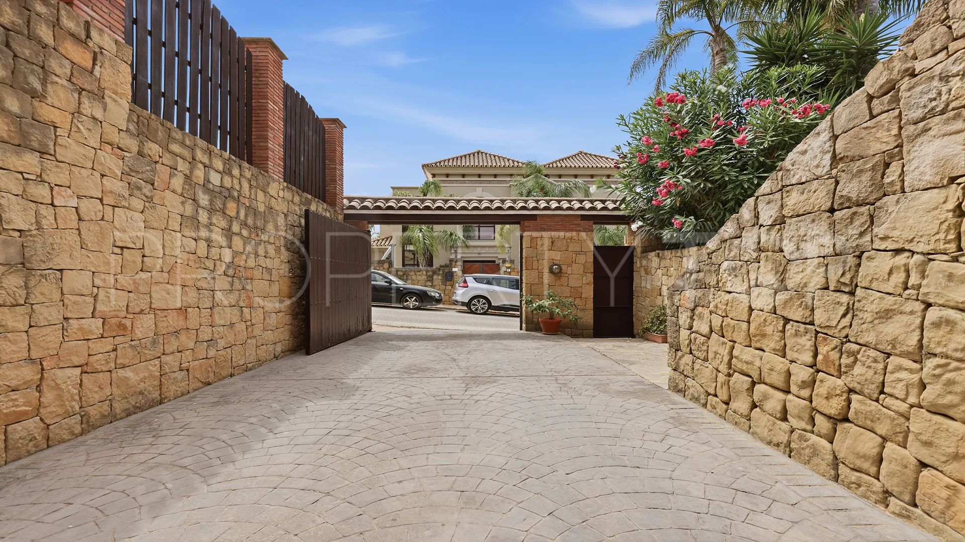 Villa for sale in Seghers