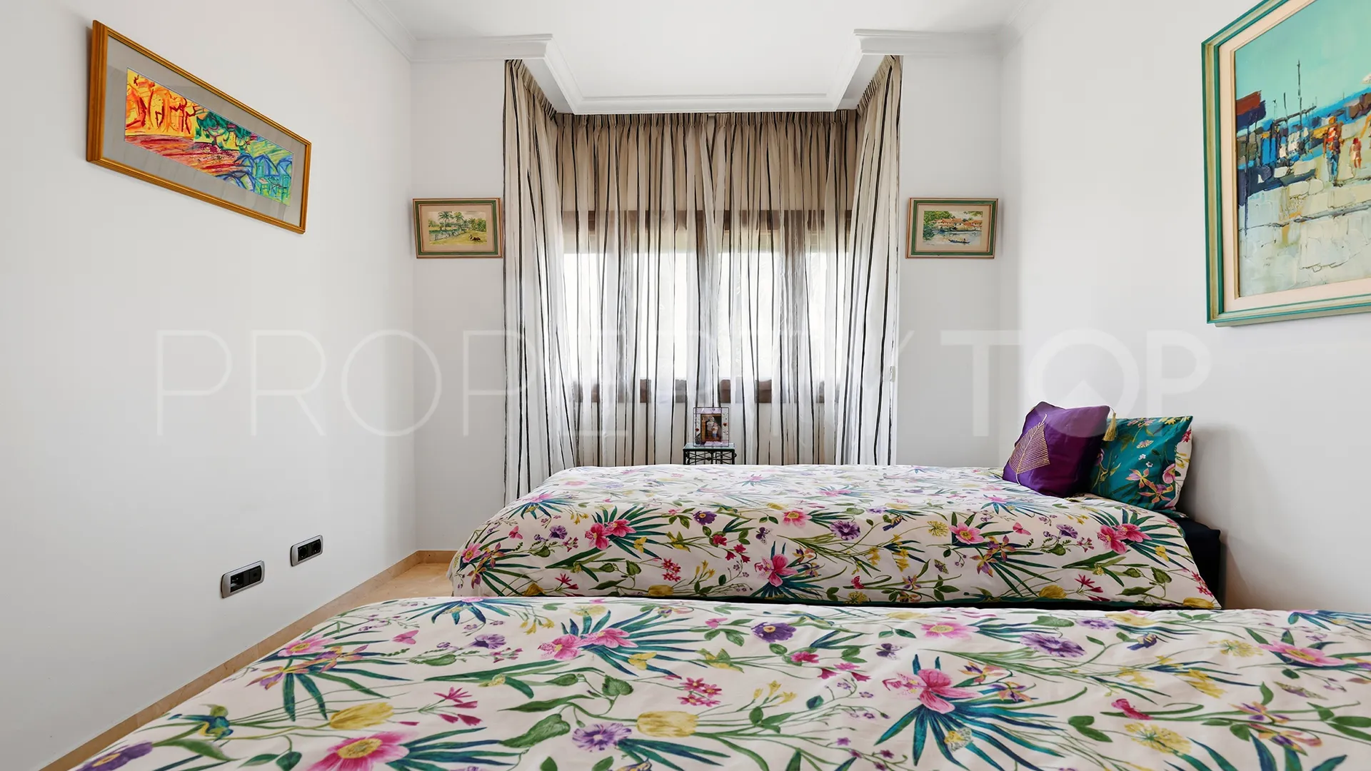 Villa for sale in Seghers