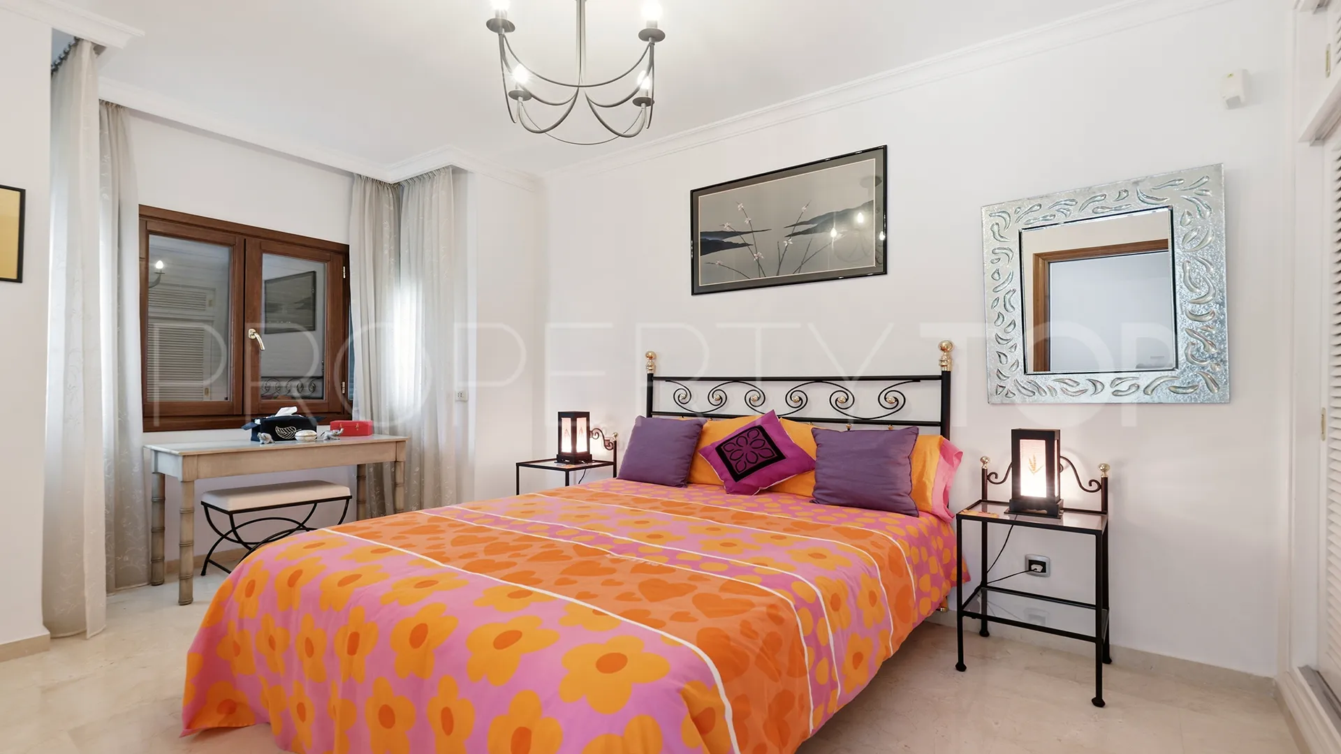 Villa for sale in Seghers
