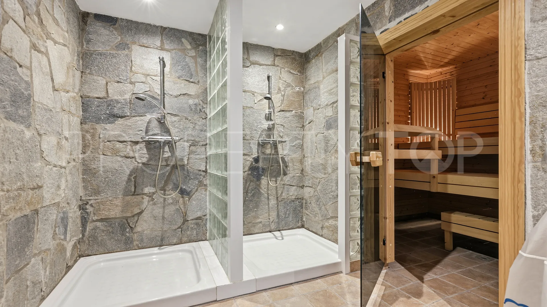 Villa for sale in Seghers