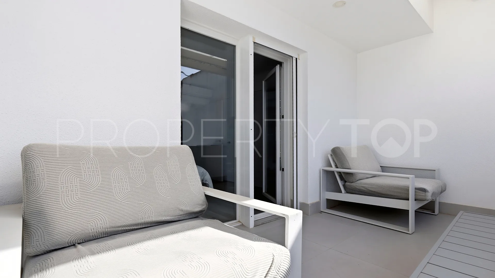 Jardines de Sotogrande duplex for sale