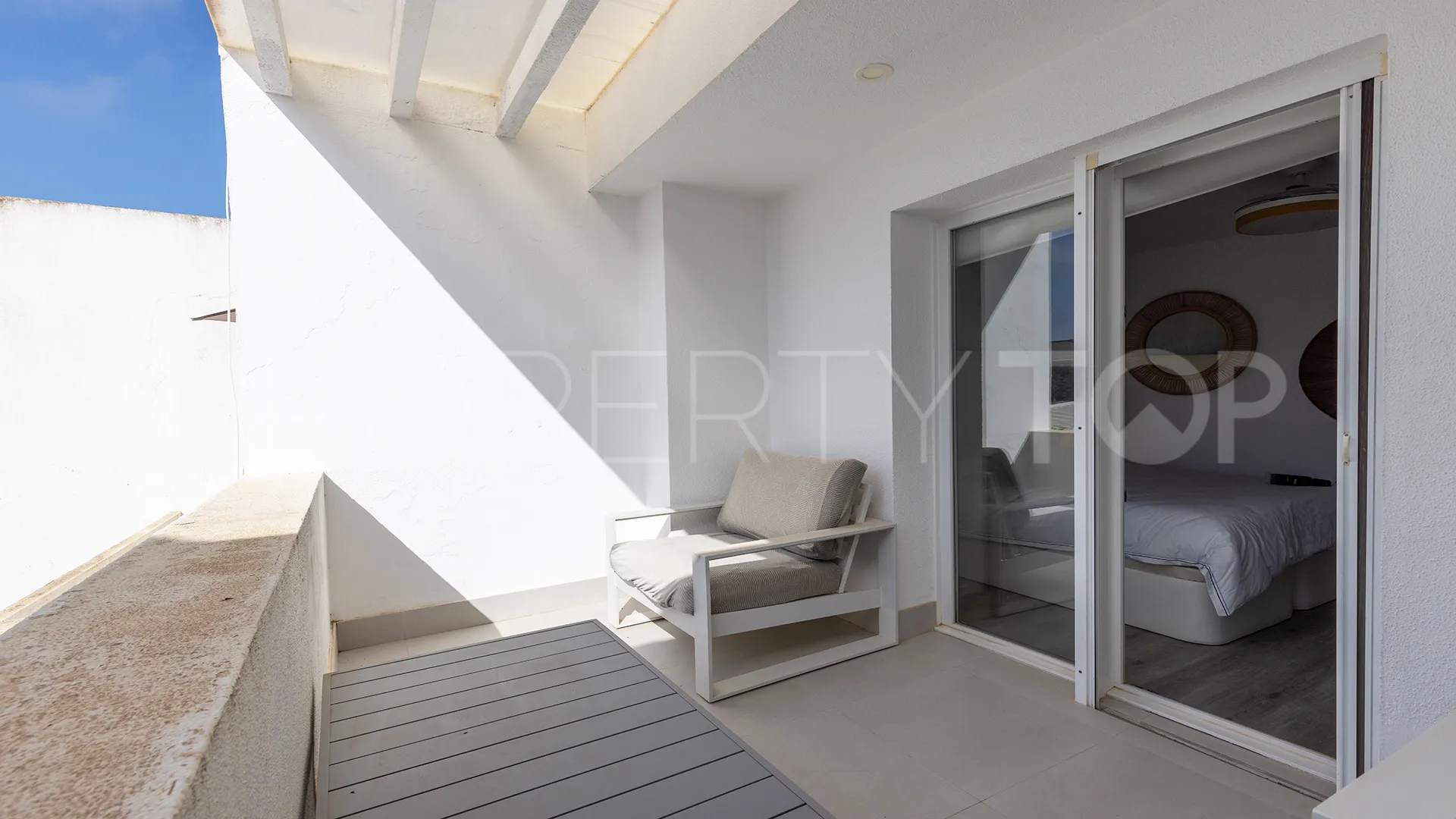 Jardines de Sotogrande duplex for sale