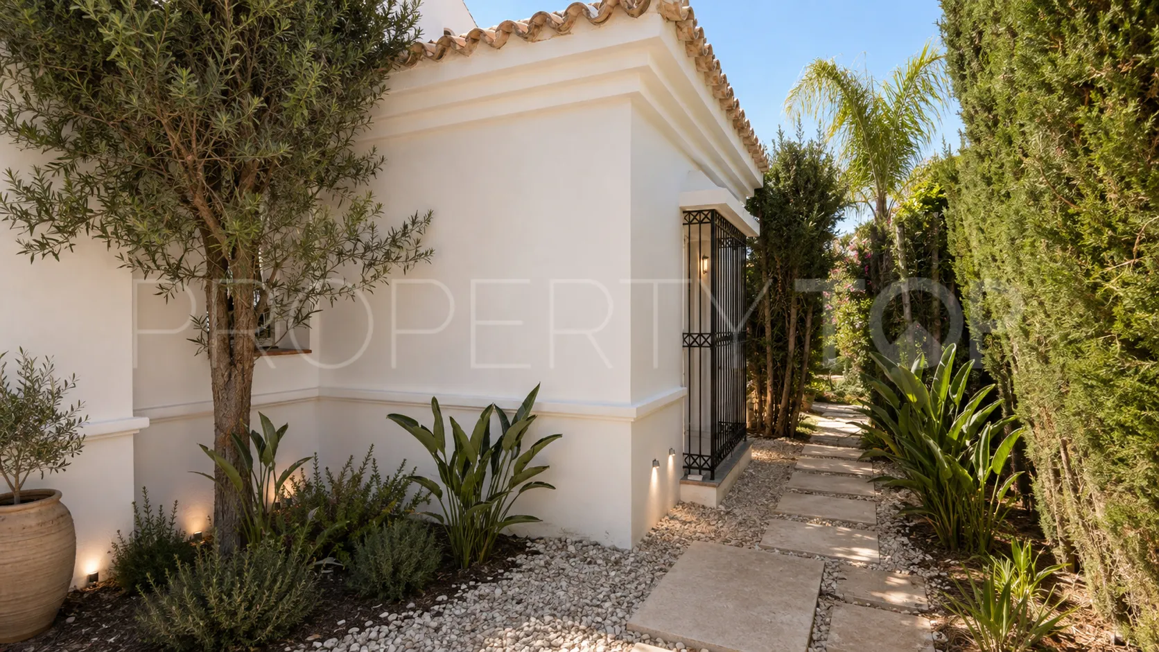 Villa en venta en La Duquesa Golf