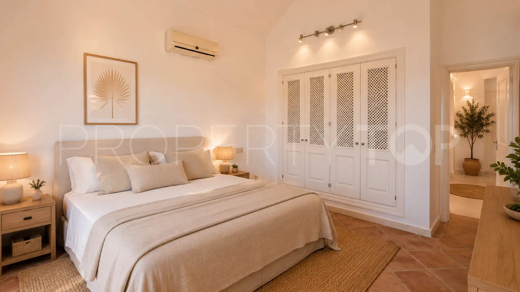 Villa en venta en La Duquesa Golf