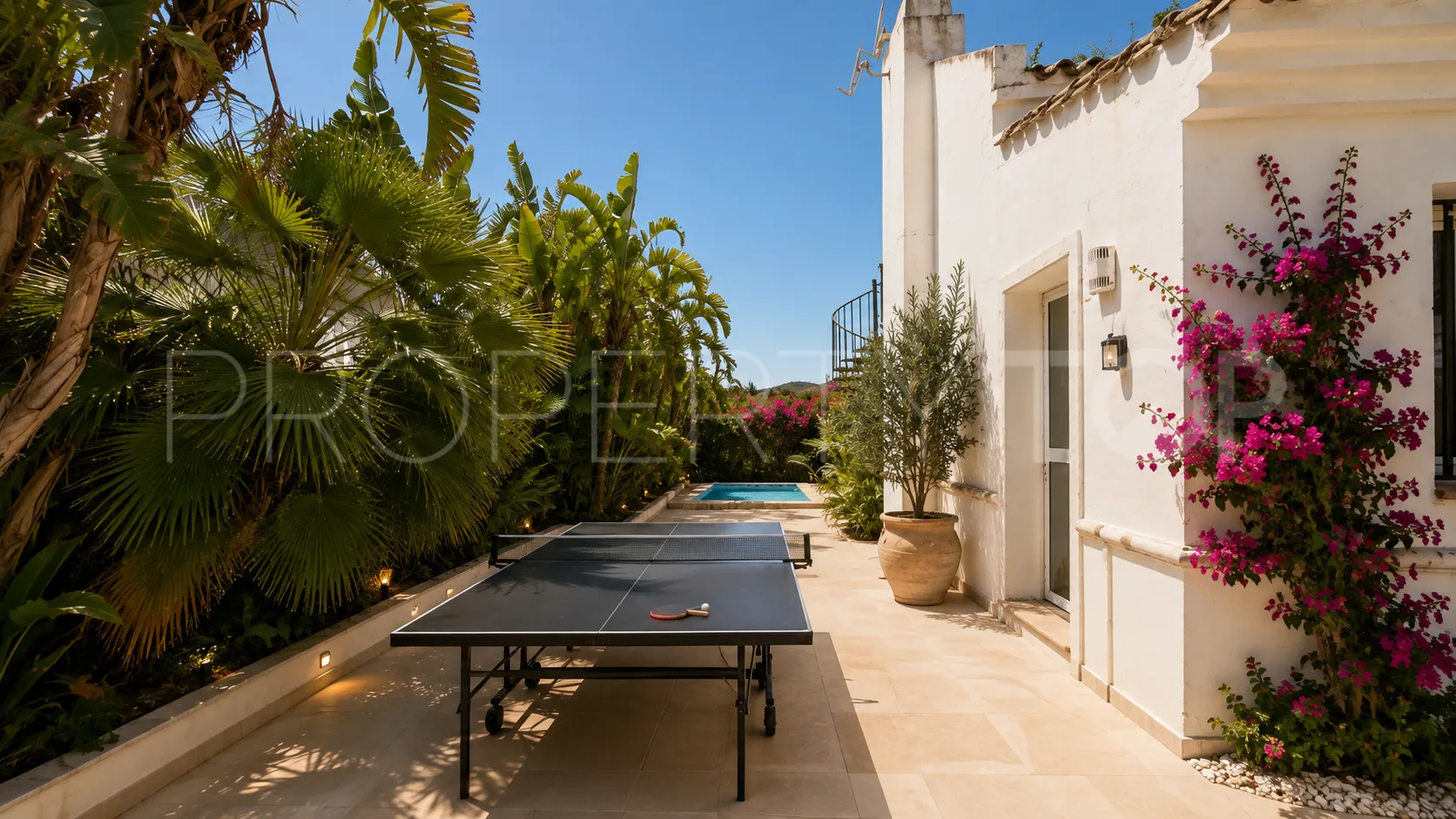 Villa en venta en La Duquesa Golf