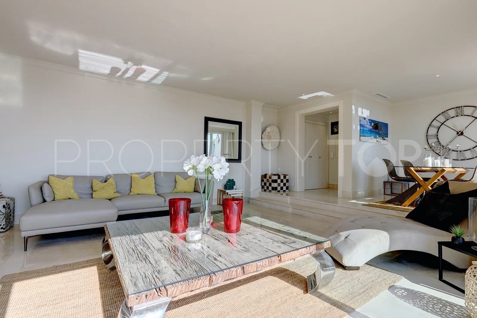 Doña Julia, apartamento planta baja a la venta con 3 dormitorios