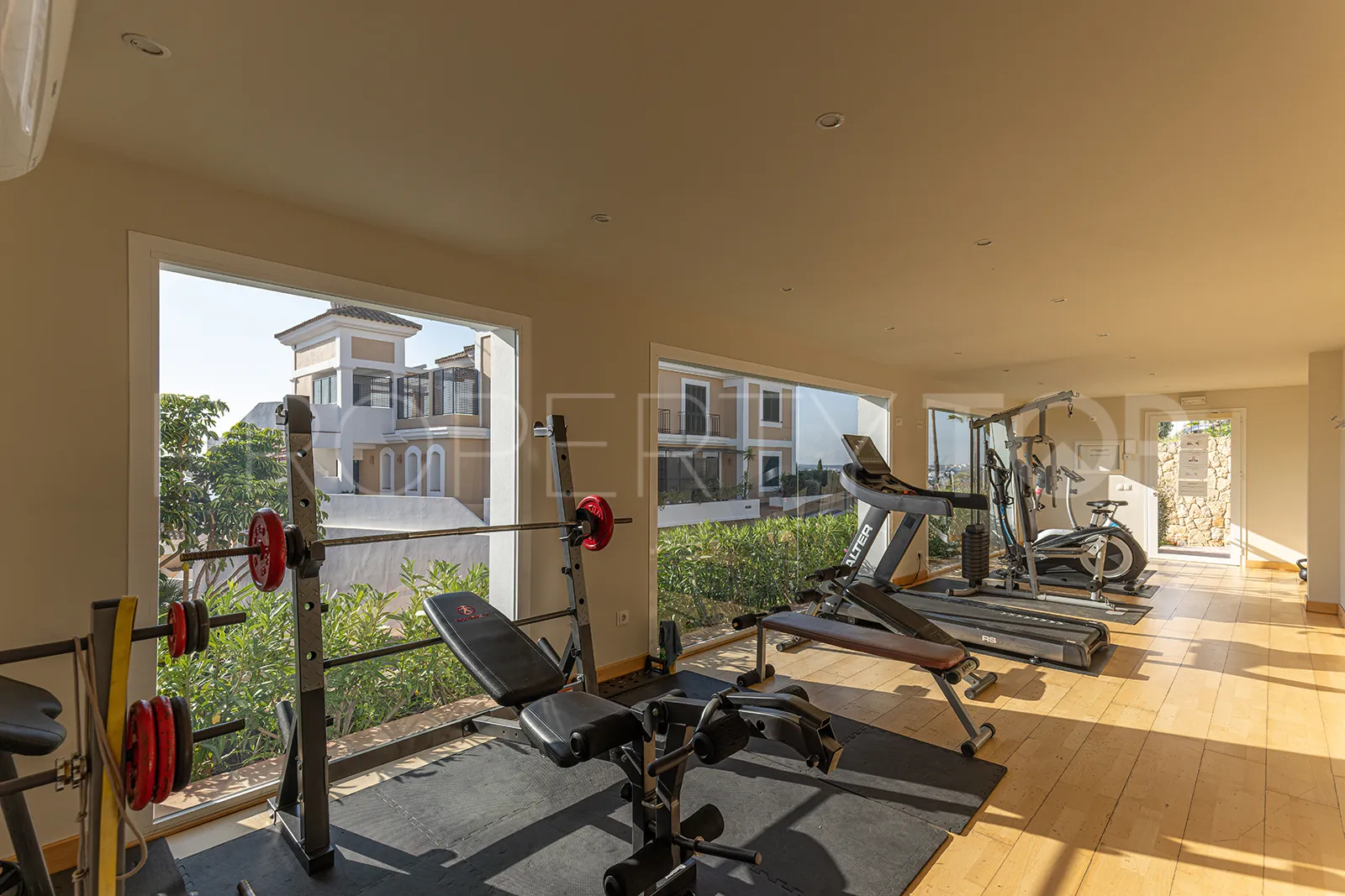 Doña Julia, apartamento planta baja a la venta con 3 dormitorios