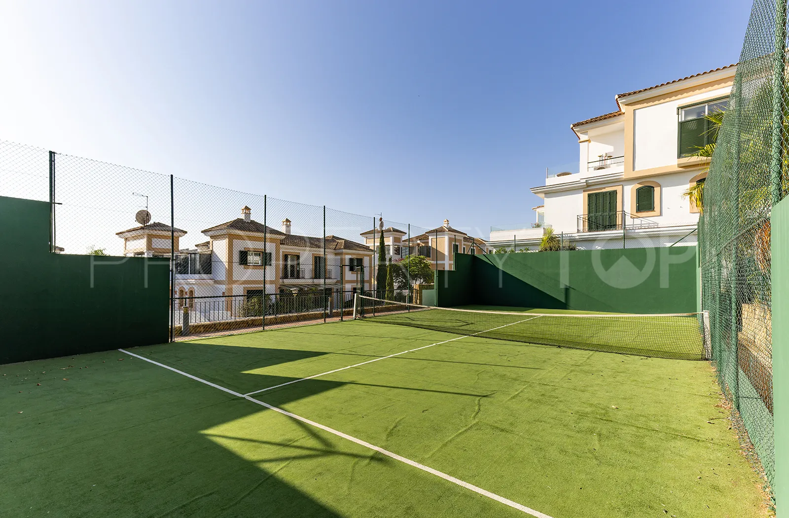 Doña Julia, apartamento planta baja a la venta con 3 dormitorios