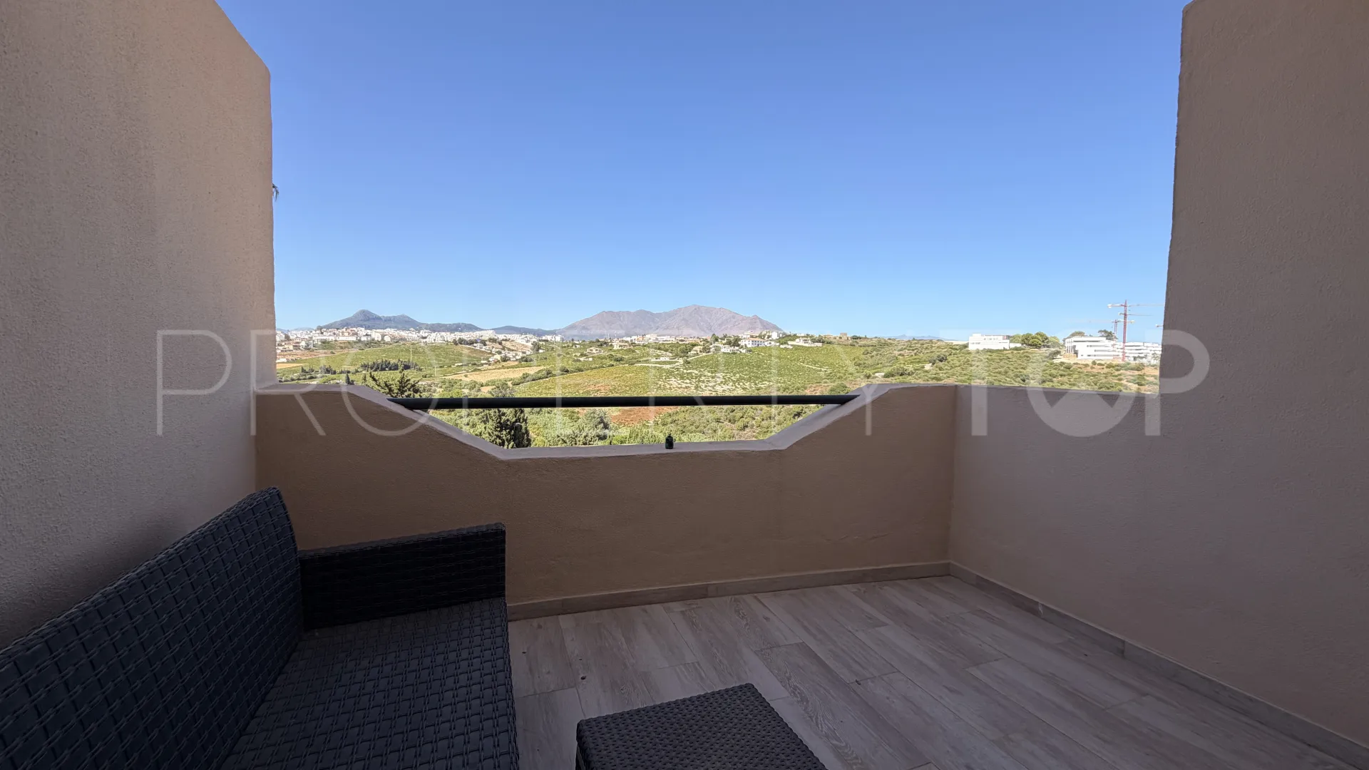 For sale La Vizcaronda town house