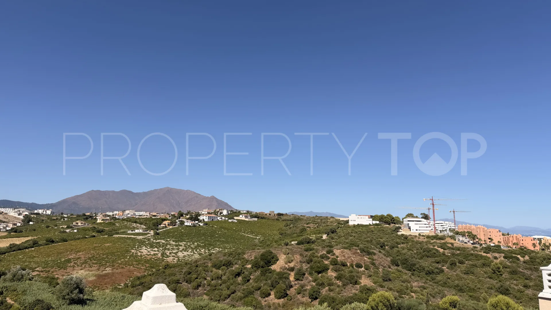 For sale La Vizcaronda town house