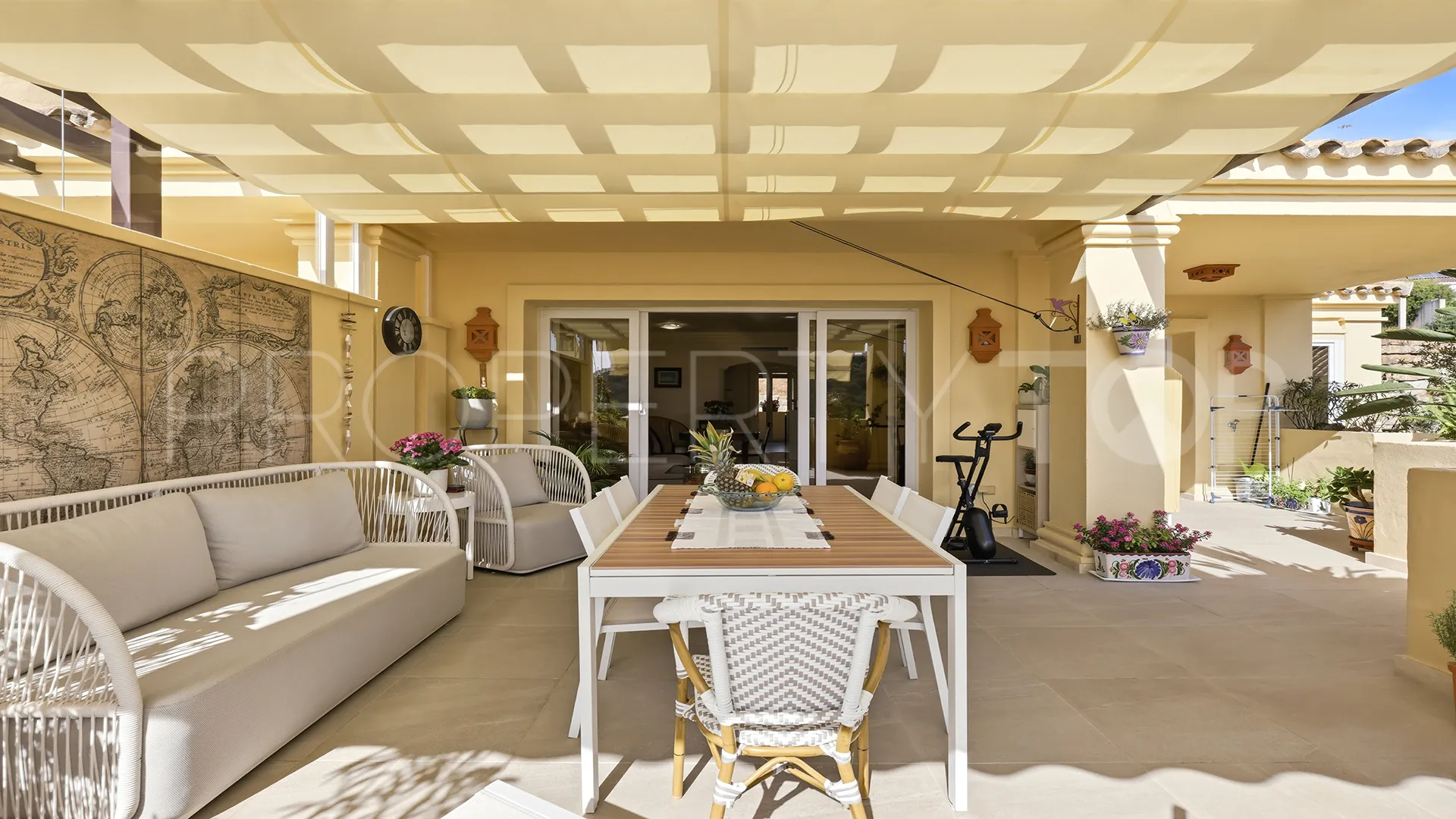 2 bedrooms apartment in Majestic for sale