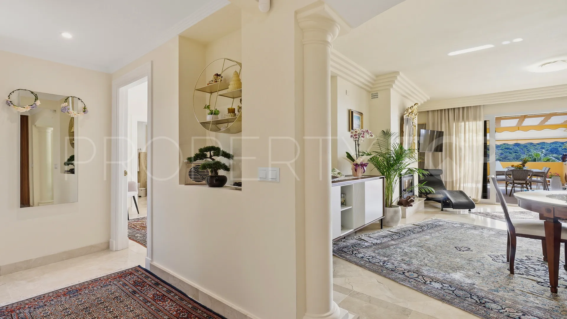 2 bedrooms apartment in Majestic for sale