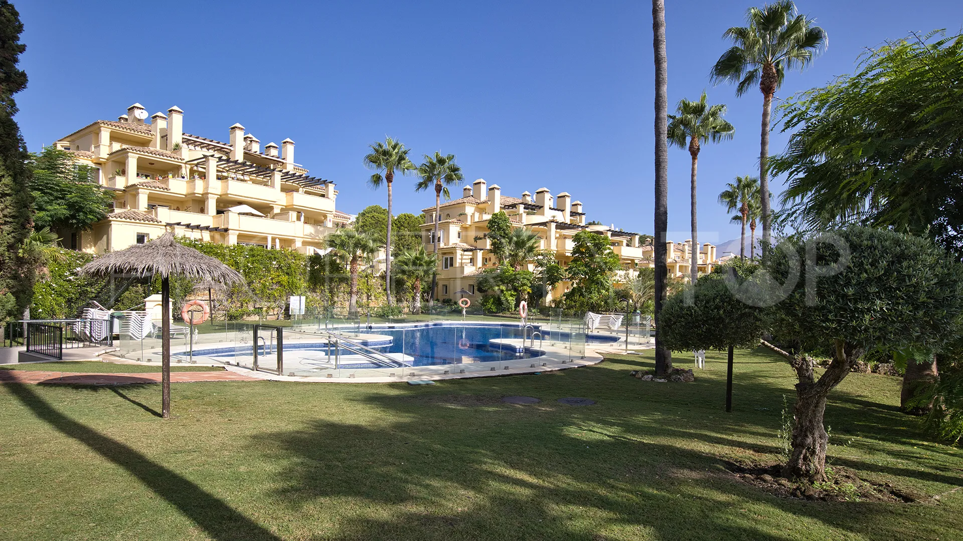2 bedrooms apartment in Majestic for sale