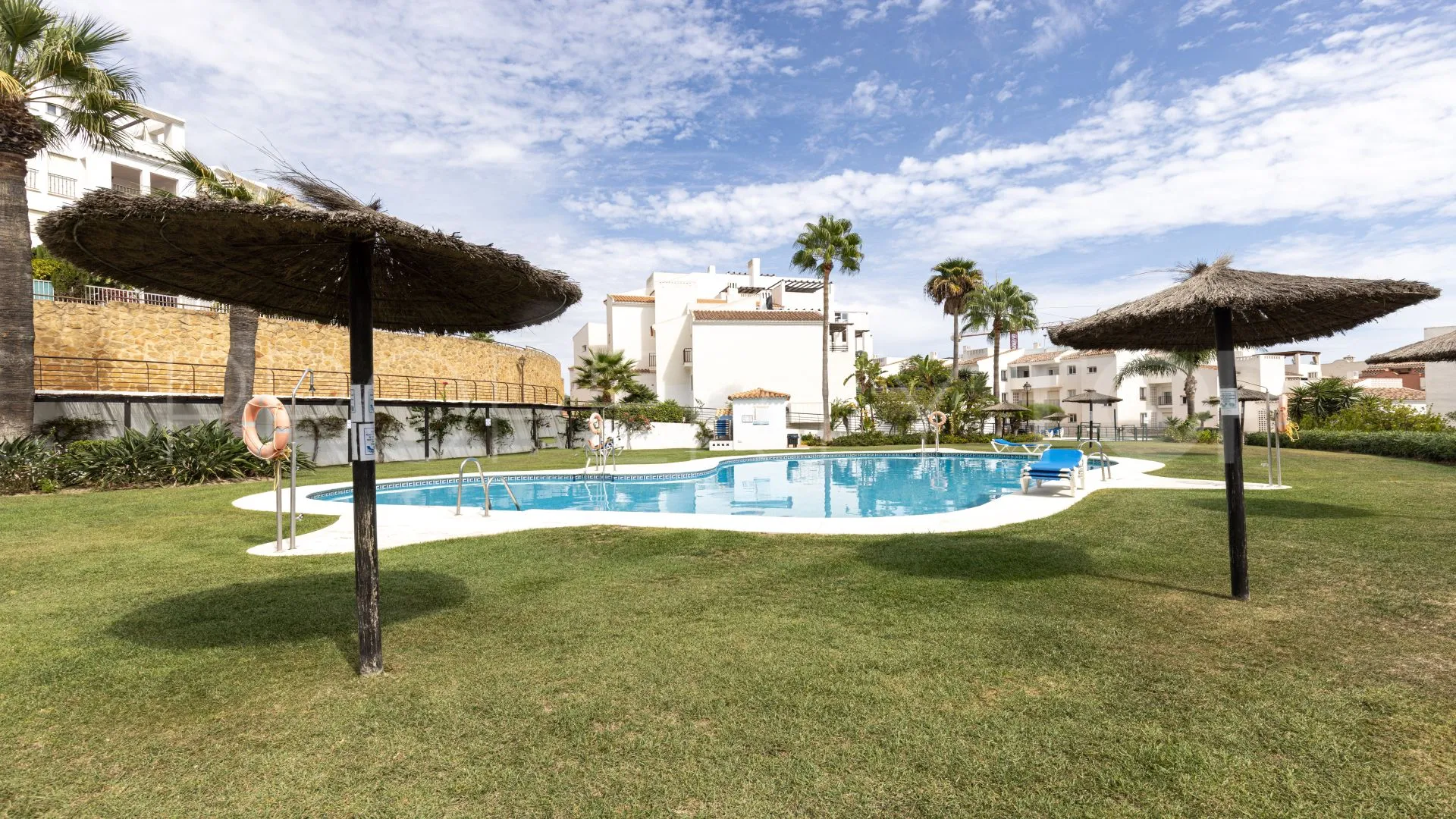 Los Hidalgos, apartamento planta baja en venta con 2 dormitorios