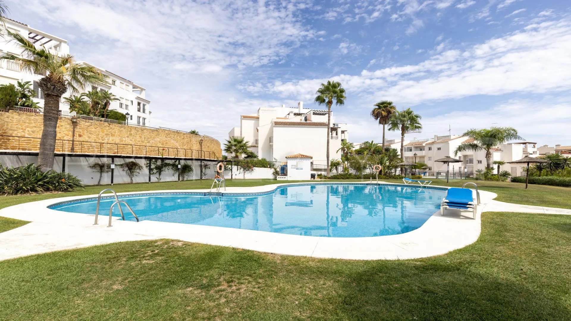 Los Hidalgos, apartamento planta baja en venta con 2 dormitorios