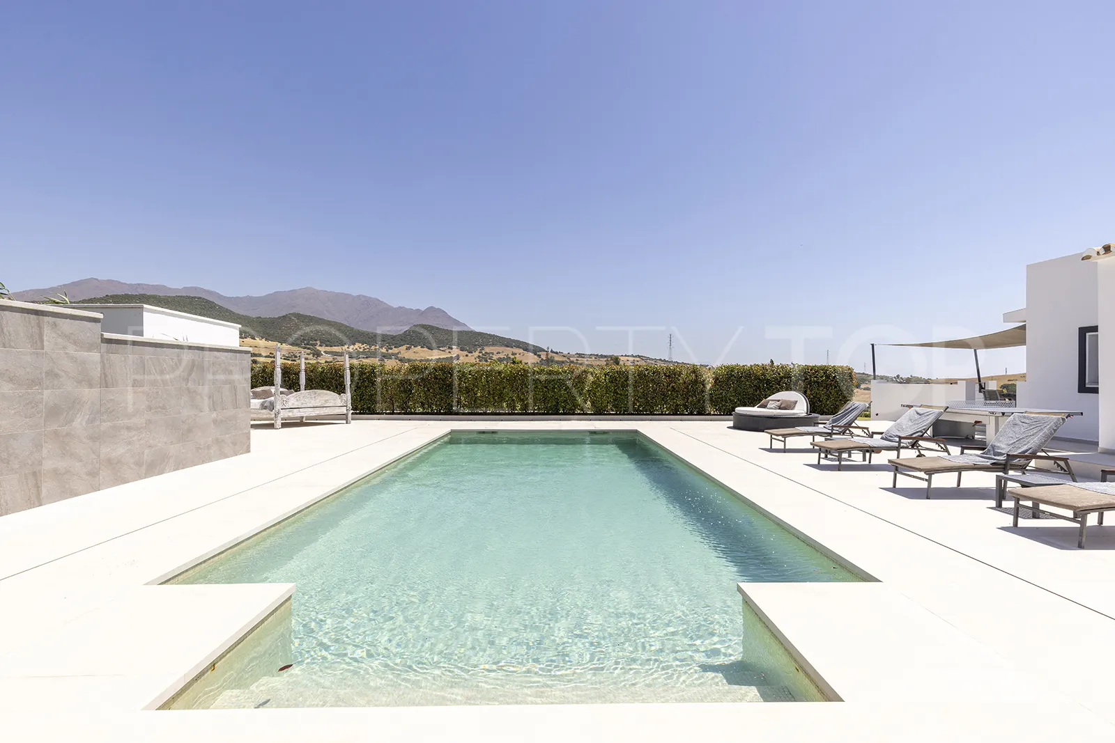 Casares, villa en venta