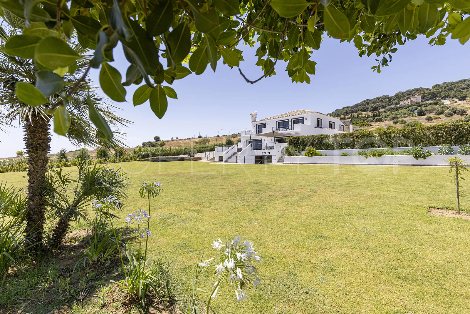 Casares, villa en venta