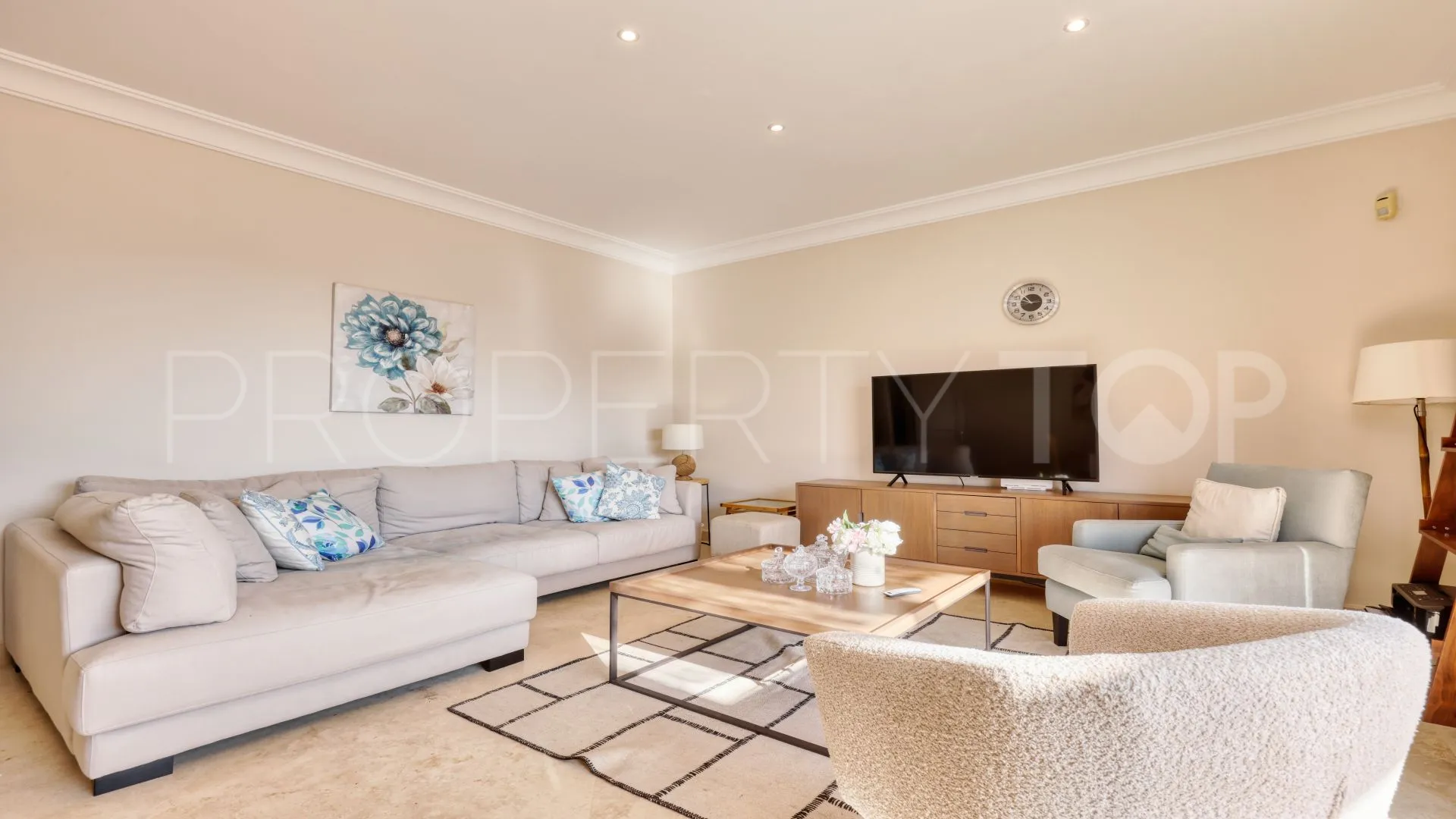 2 bedrooms penthouse for sale in Altos de Cortesín