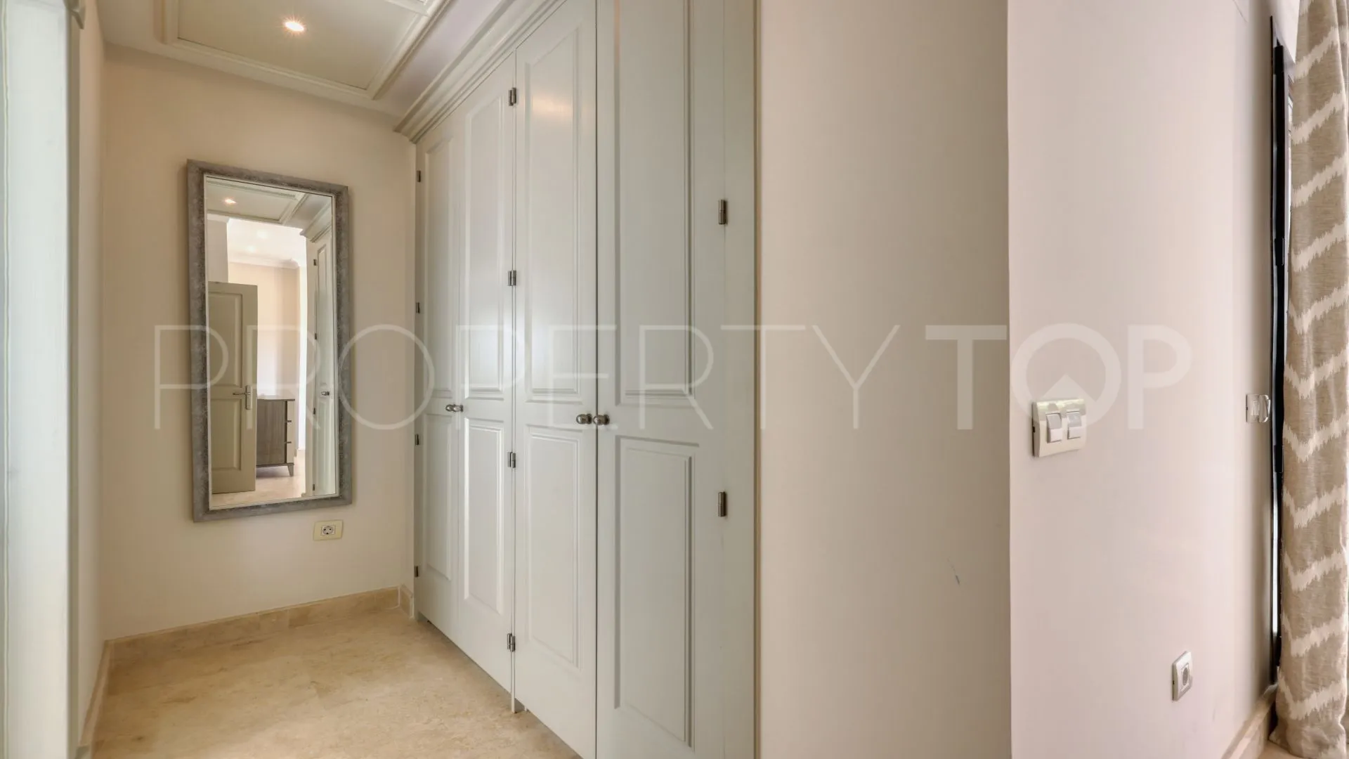 2 bedrooms penthouse for sale in Altos de Cortesín