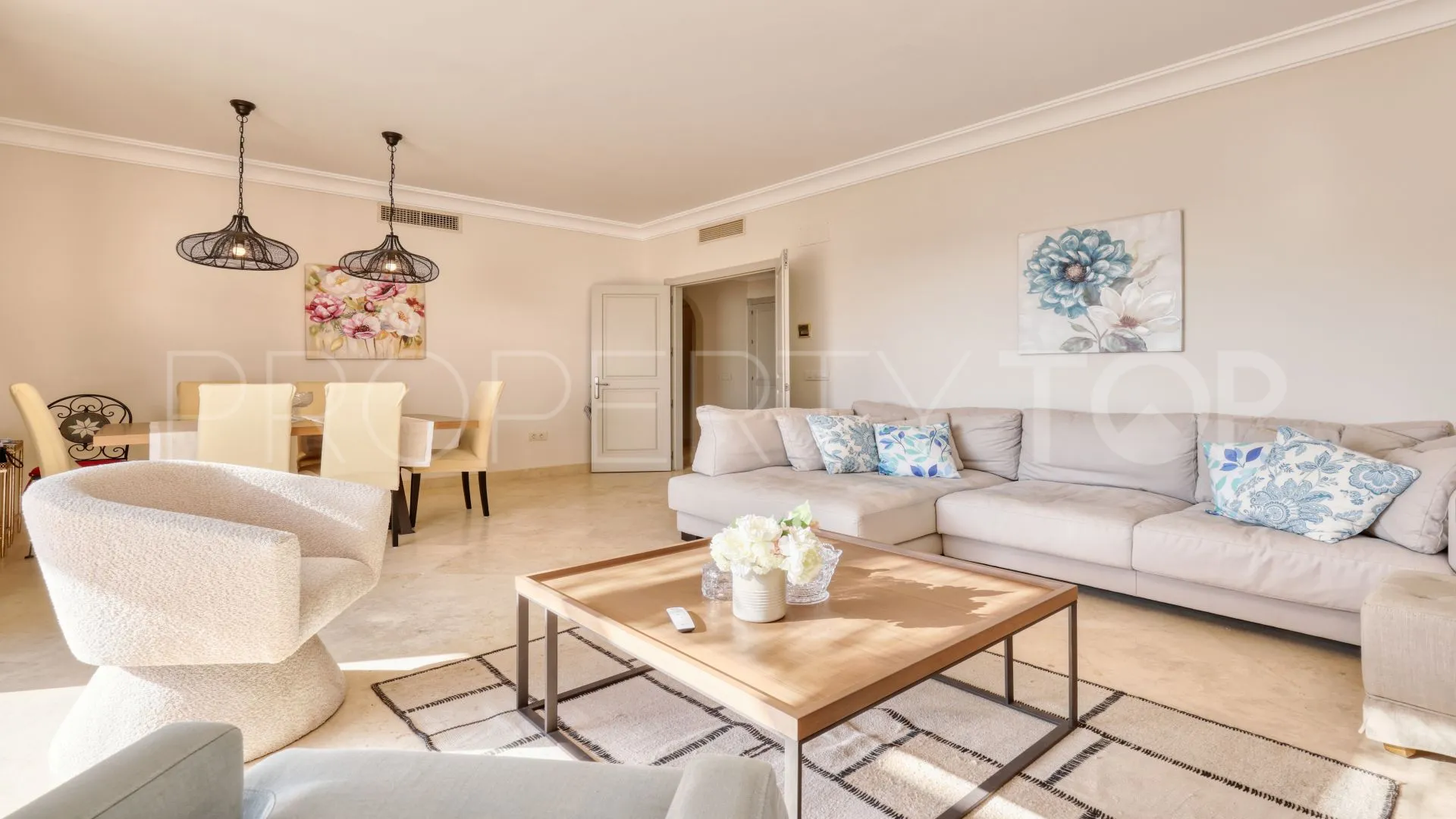 2 bedrooms penthouse for sale in Altos de Cortesín