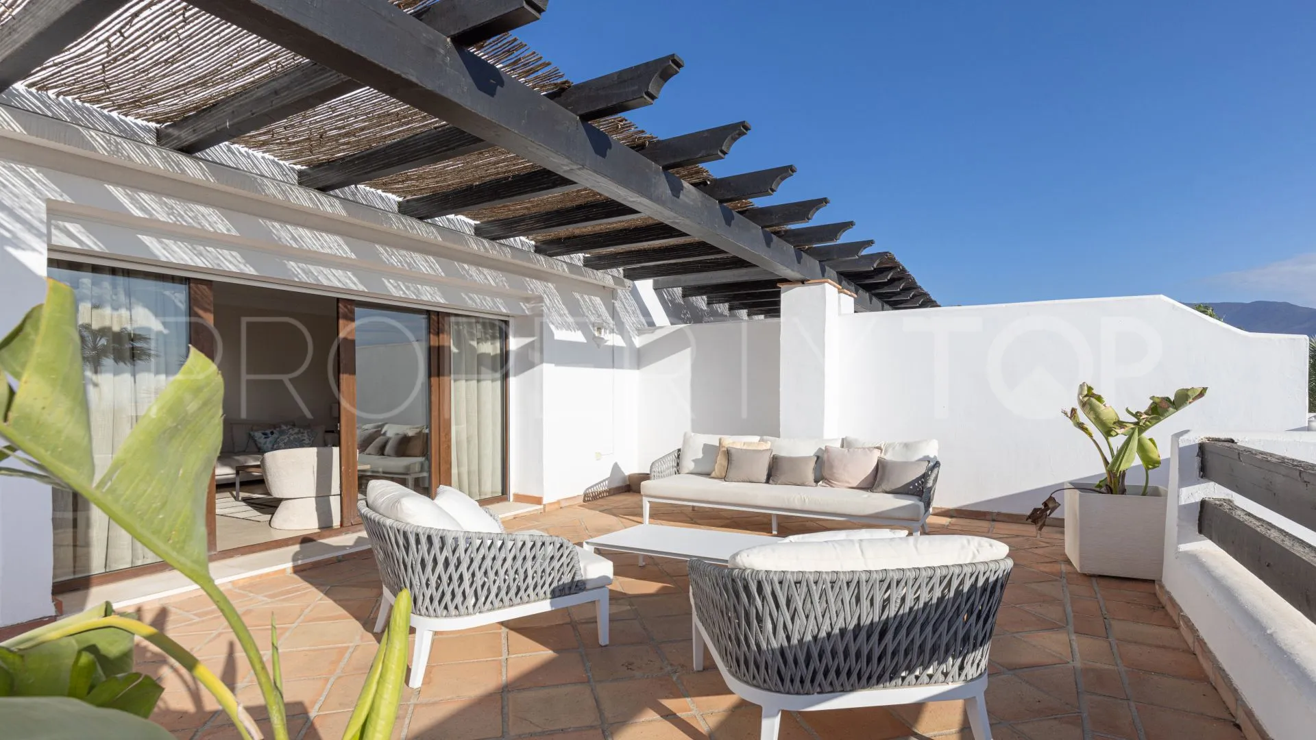 2 bedrooms penthouse for sale in Altos de Cortesín