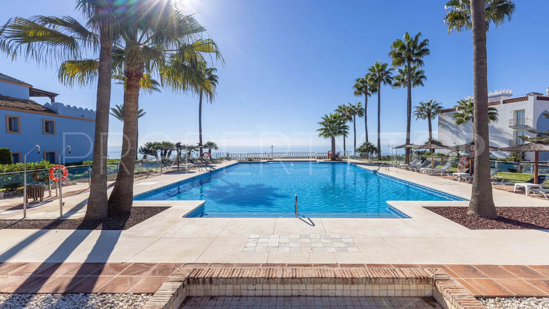 For sale duplex penthouse in La Perla de la Bahía with 3 bedrooms