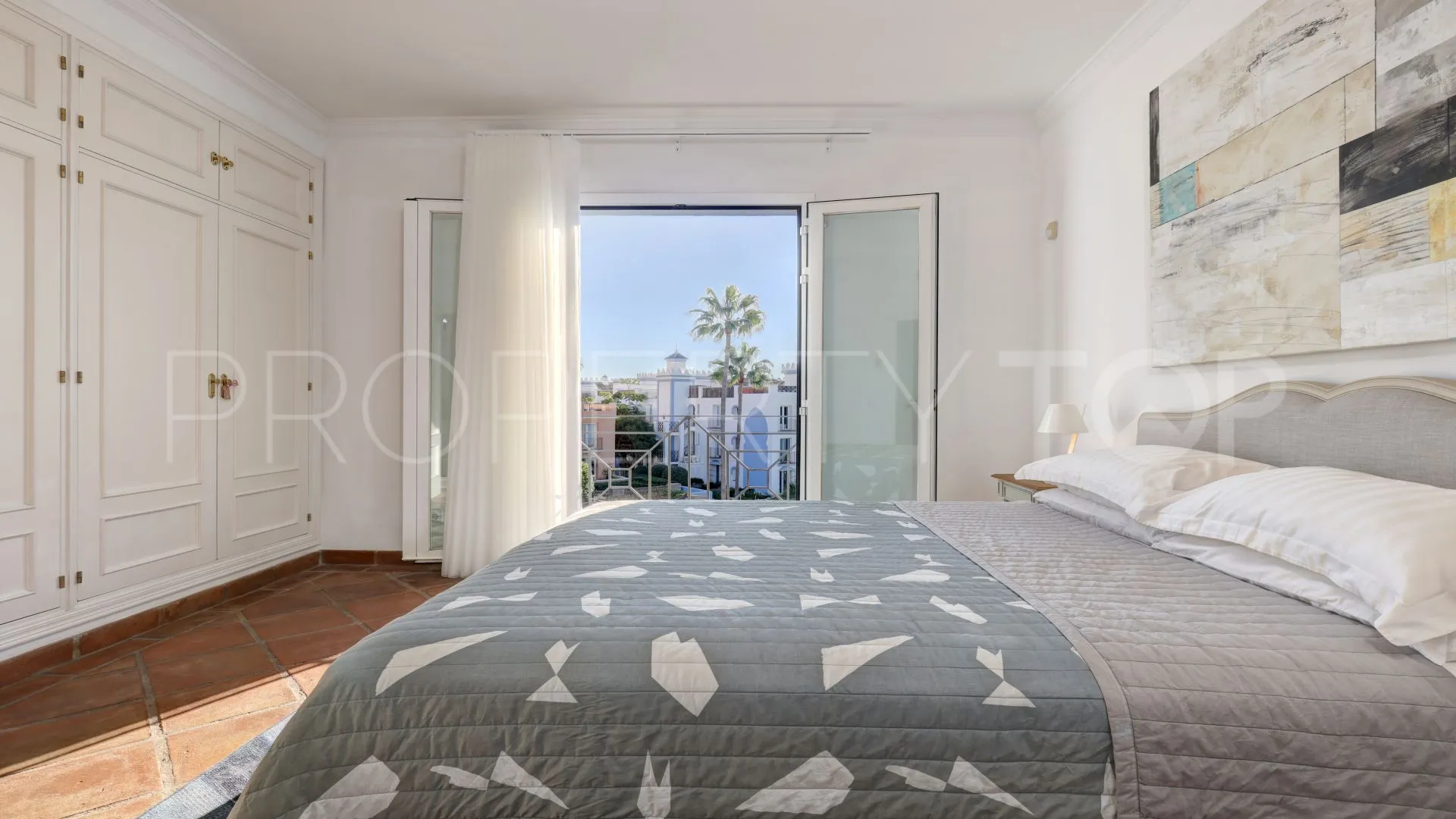 For sale duplex penthouse in La Perla de la Bahía with 3 bedrooms