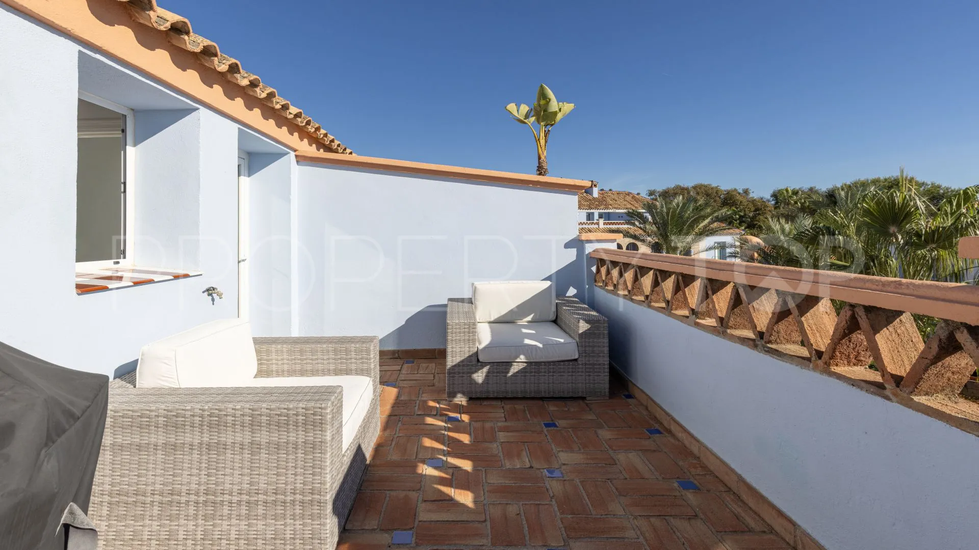 For sale duplex penthouse in La Perla de la Bahía with 3 bedrooms