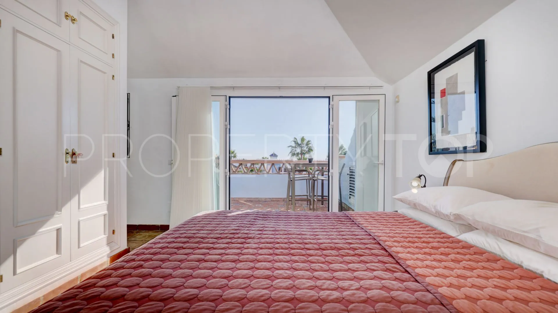 For sale duplex penthouse in La Perla de la Bahía with 3 bedrooms