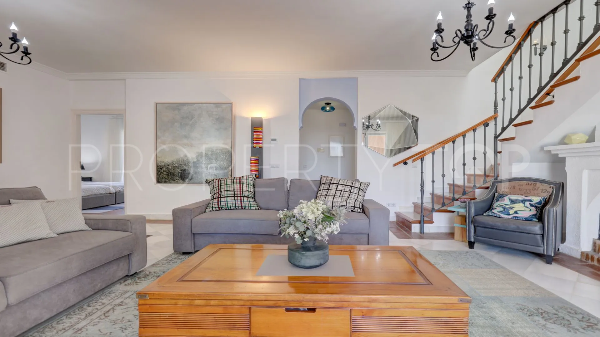 For sale duplex penthouse in La Perla de la Bahía with 3 bedrooms