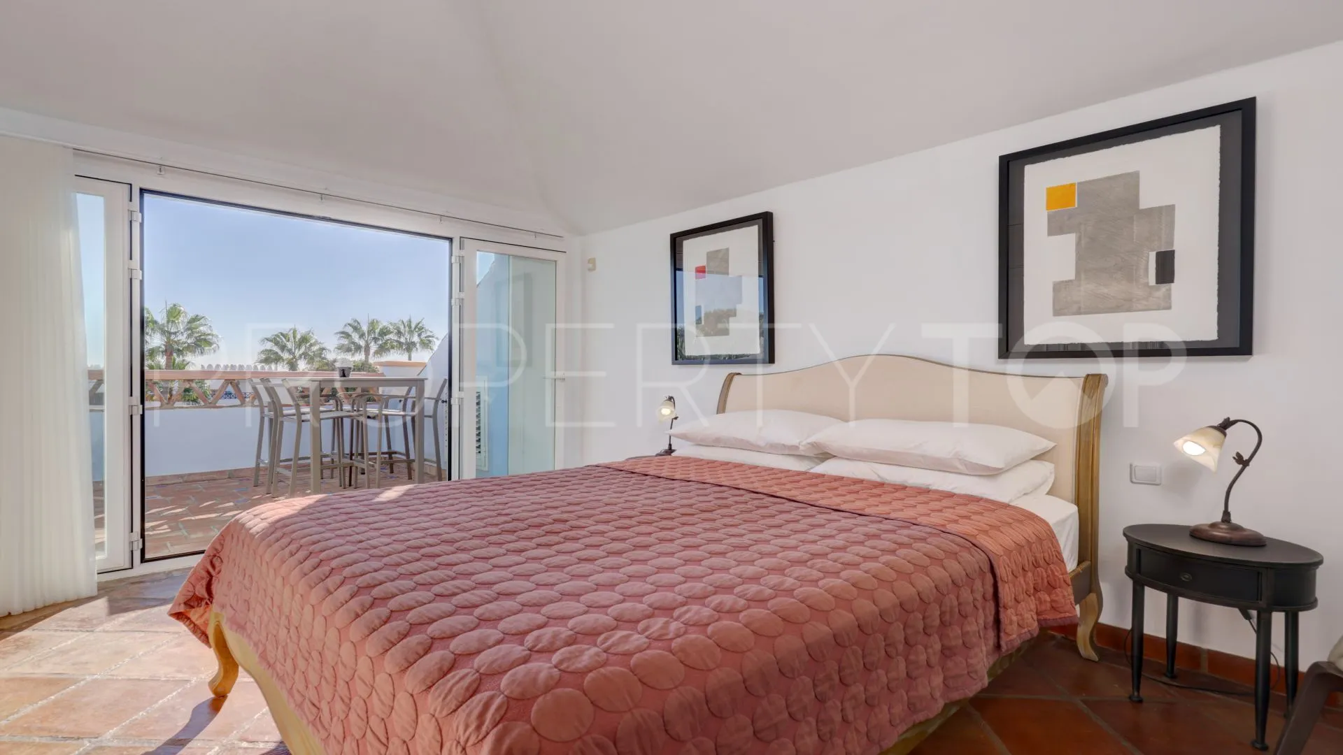 For sale duplex penthouse in La Perla de la Bahía with 3 bedrooms