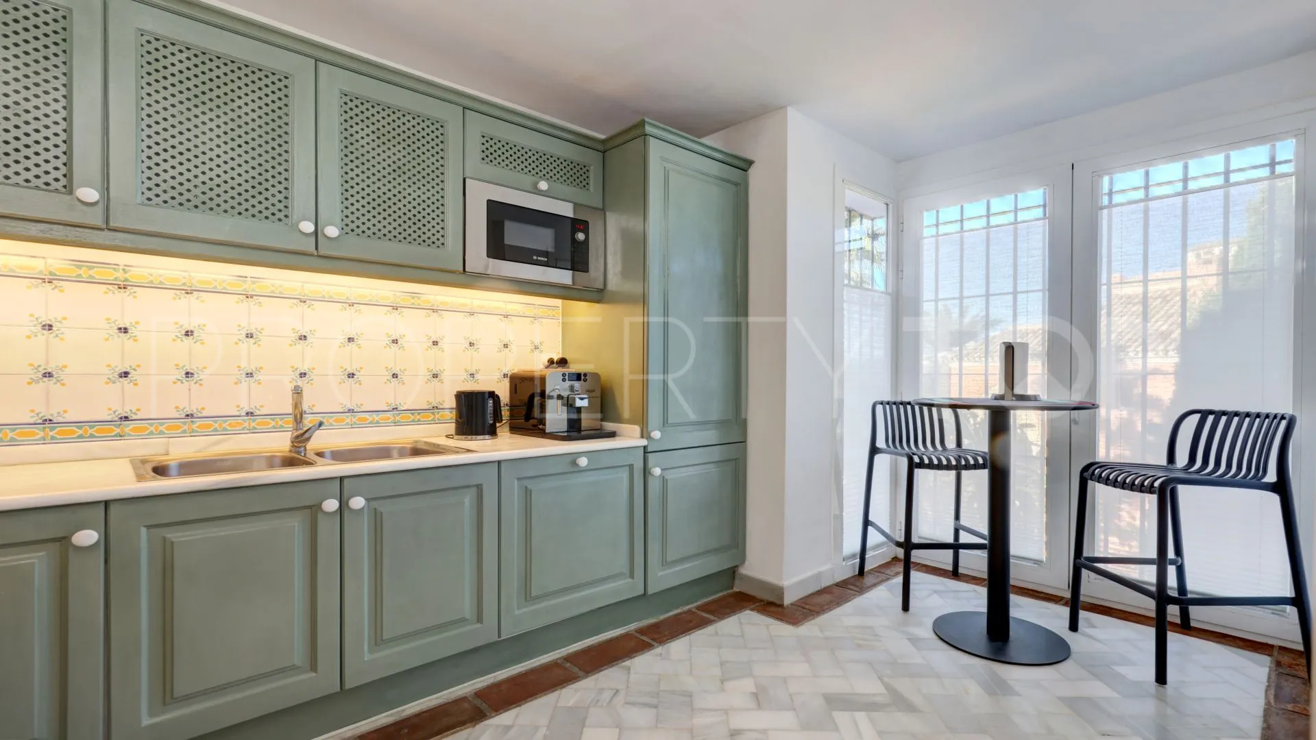 For sale duplex penthouse in La Perla de la Bahía with 3 bedrooms