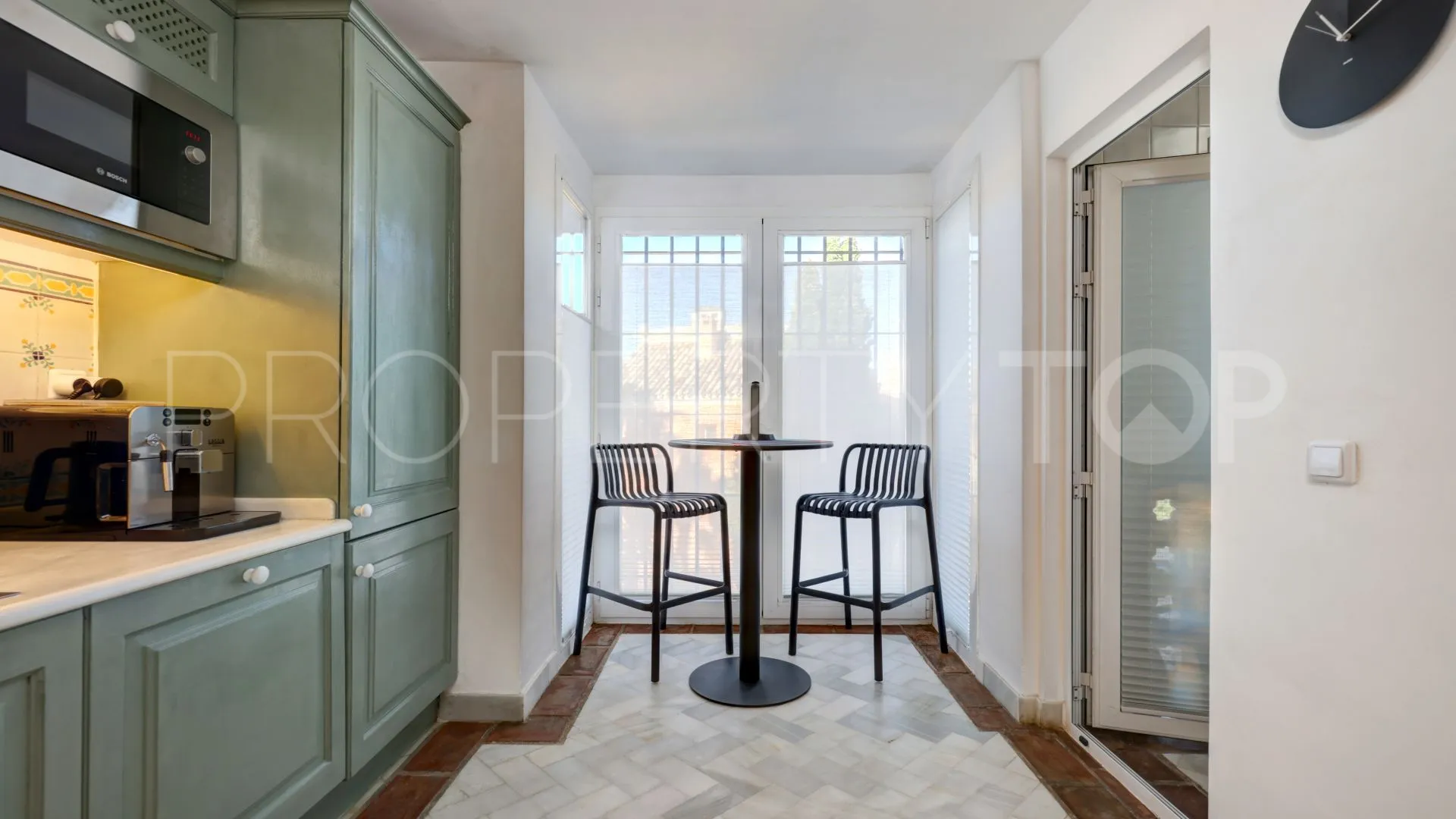 For sale duplex penthouse in La Perla de la Bahía with 3 bedrooms