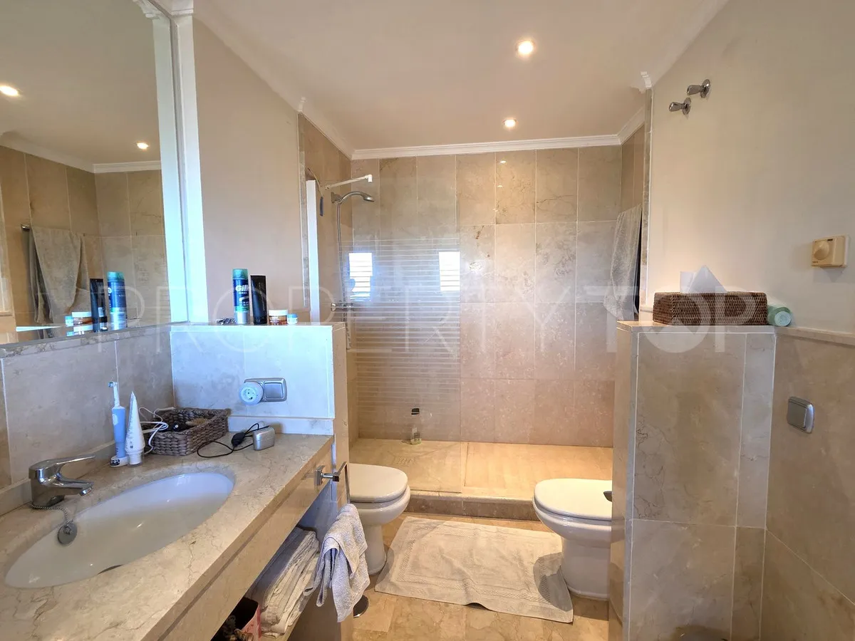 Comprar apartamento de 2 dormitorios en Atalaya