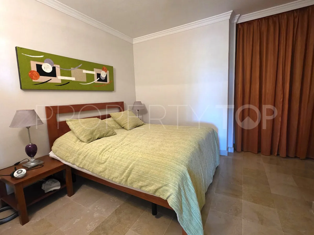 Comprar apartamento de 2 dormitorios en Atalaya