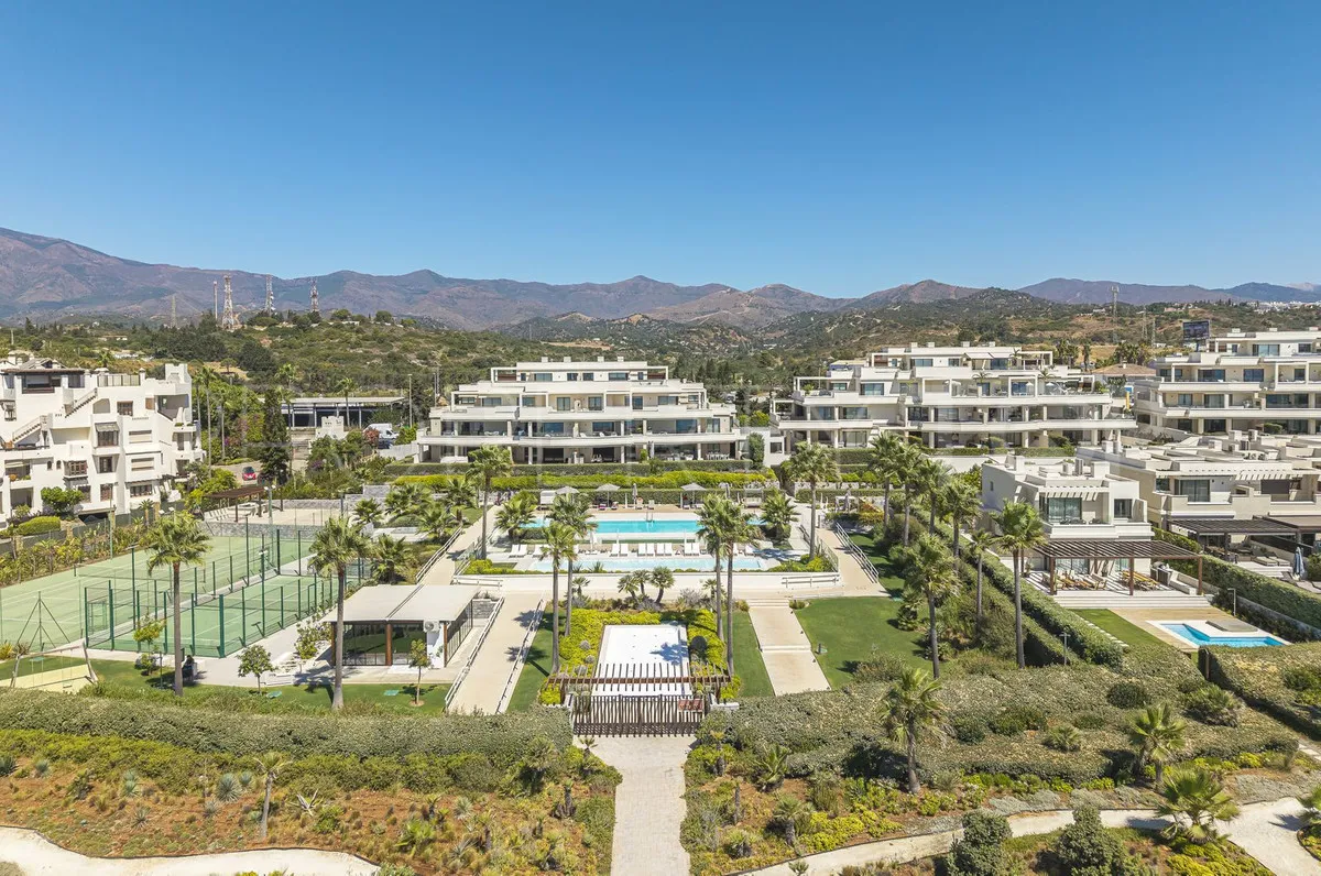 For sale New Golden Mile apartment with 2 bedrooms