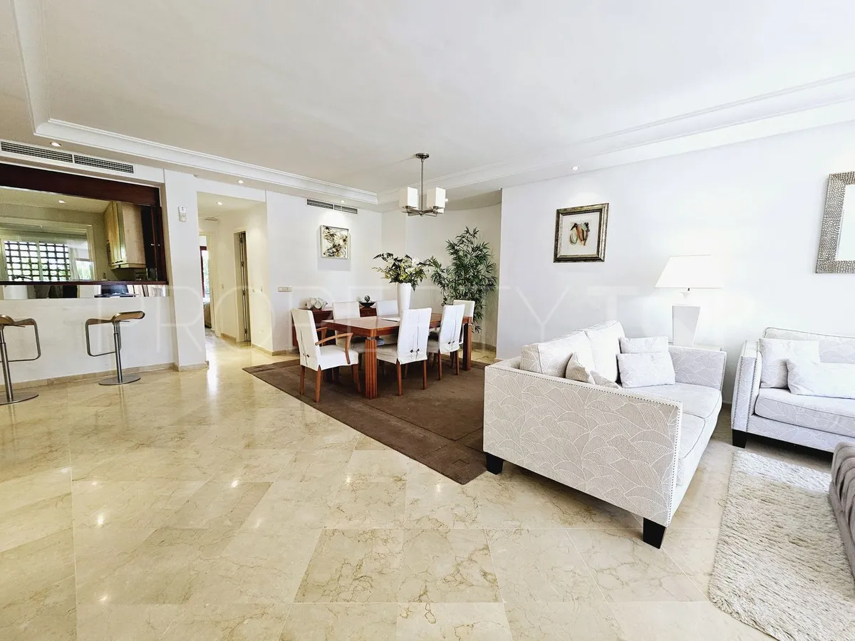 For sale ground floor apartment with 2 bedrooms in New Golden Mile