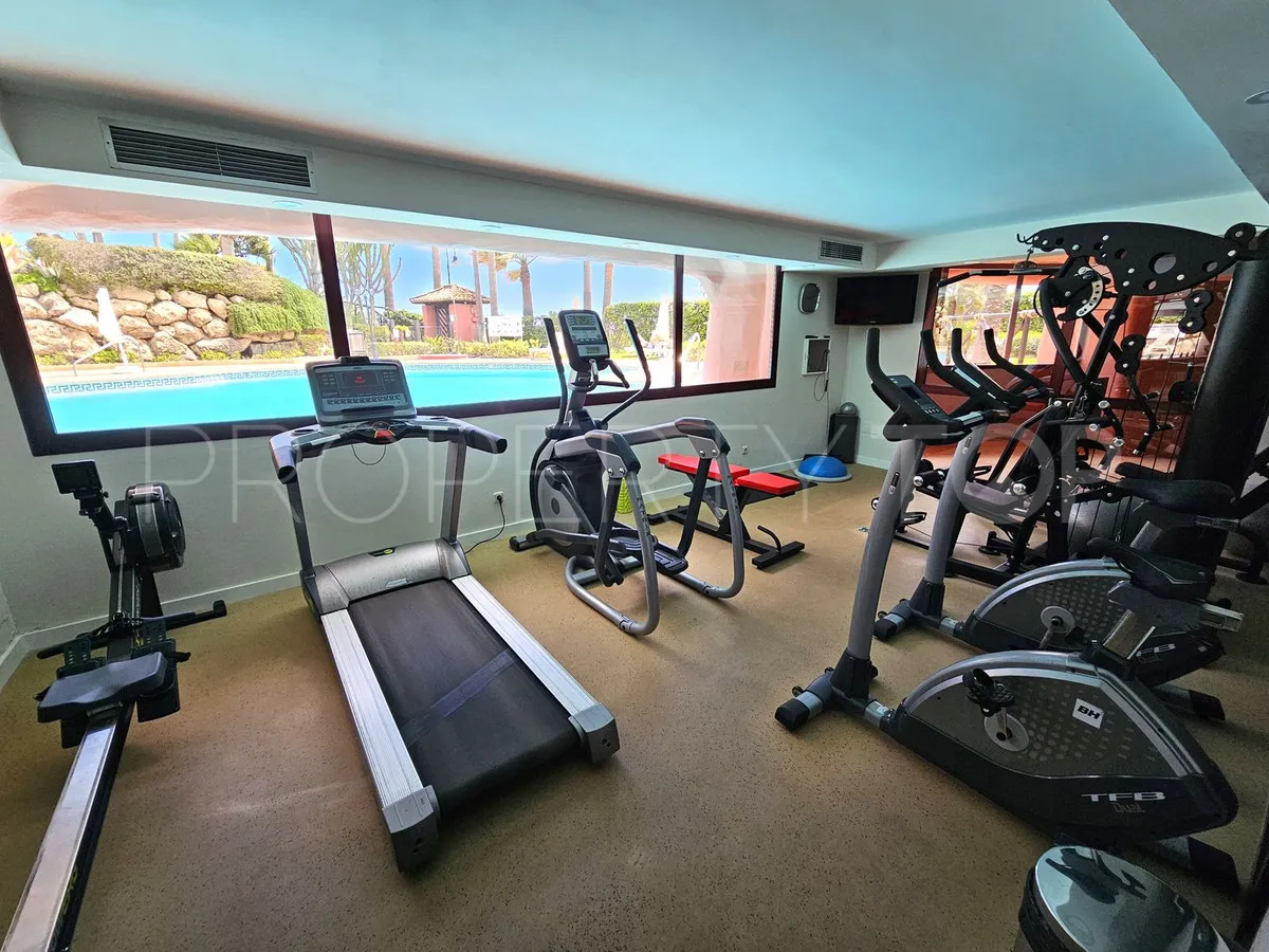 For sale ground floor apartment with 2 bedrooms in New Golden Mile
