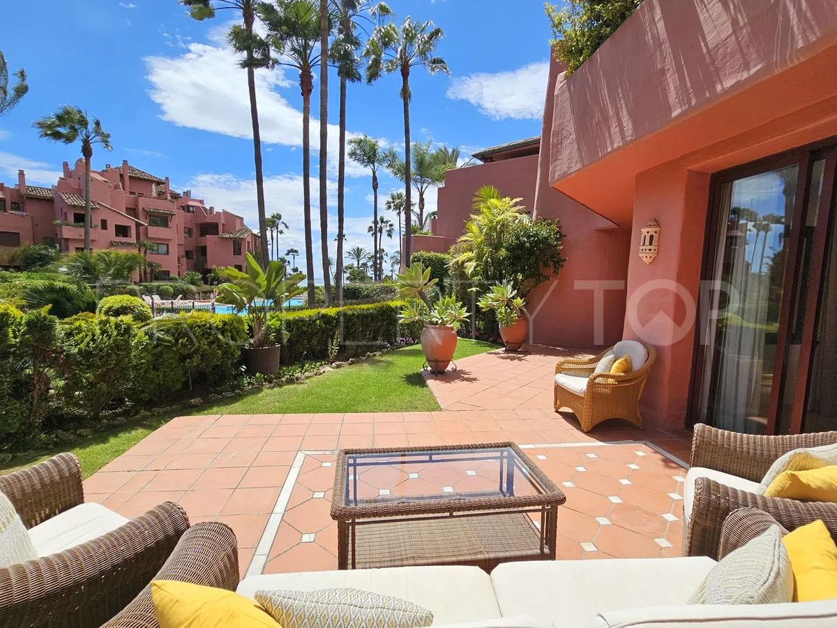 For sale ground floor apartment with 2 bedrooms in New Golden Mile
