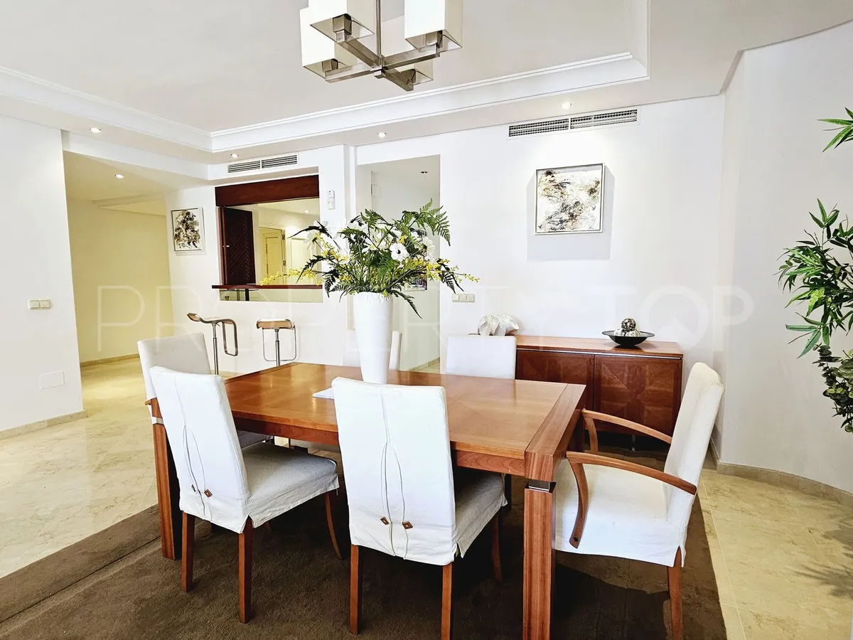For sale ground floor apartment with 2 bedrooms in New Golden Mile
